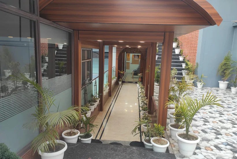 Hotel Drive Inn Mussoorie, Mussoorie 3