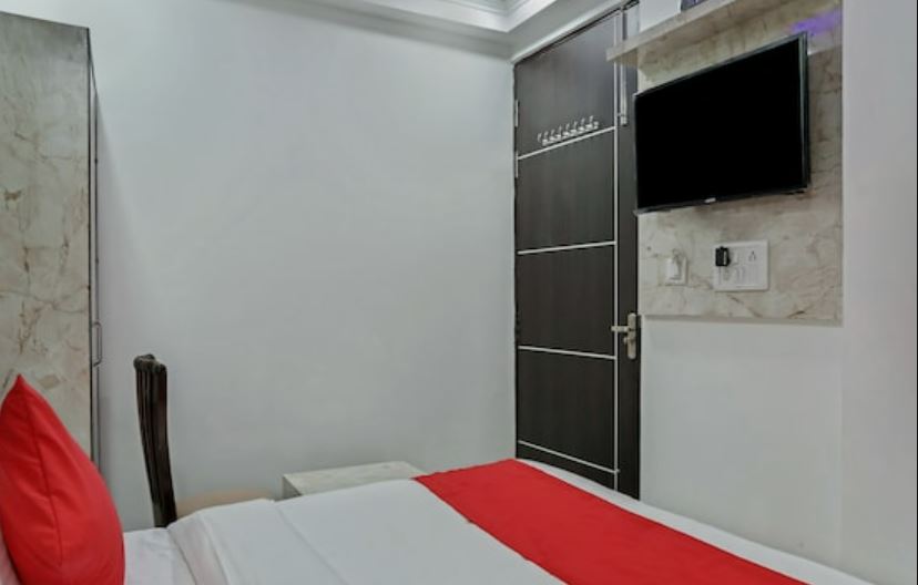 Hotel Kanak Palace By WB Inn, New Delhi 1