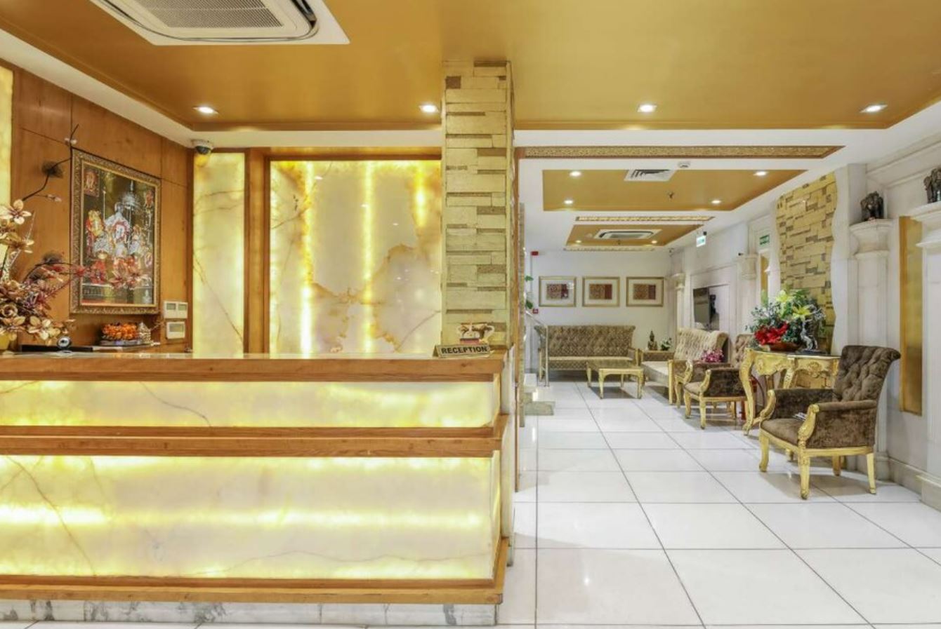 Hotel Swan Palace By WB Inn, New Delhi 5