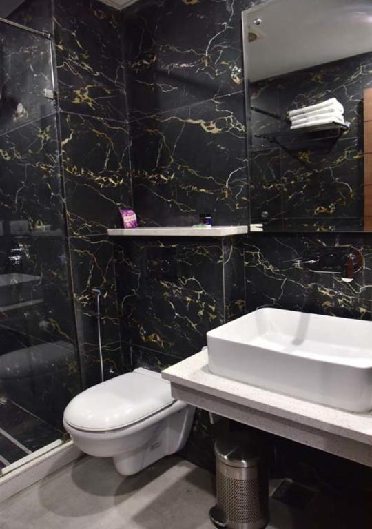 Hotel Crosswind West