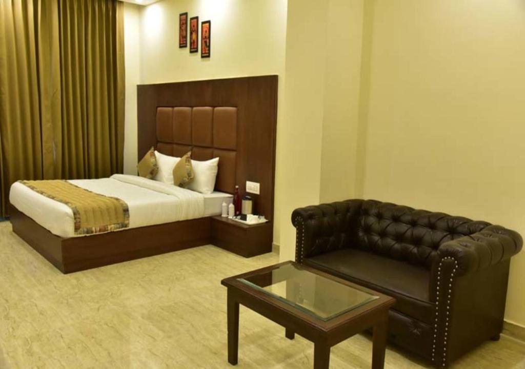 Hotel Crosswind West