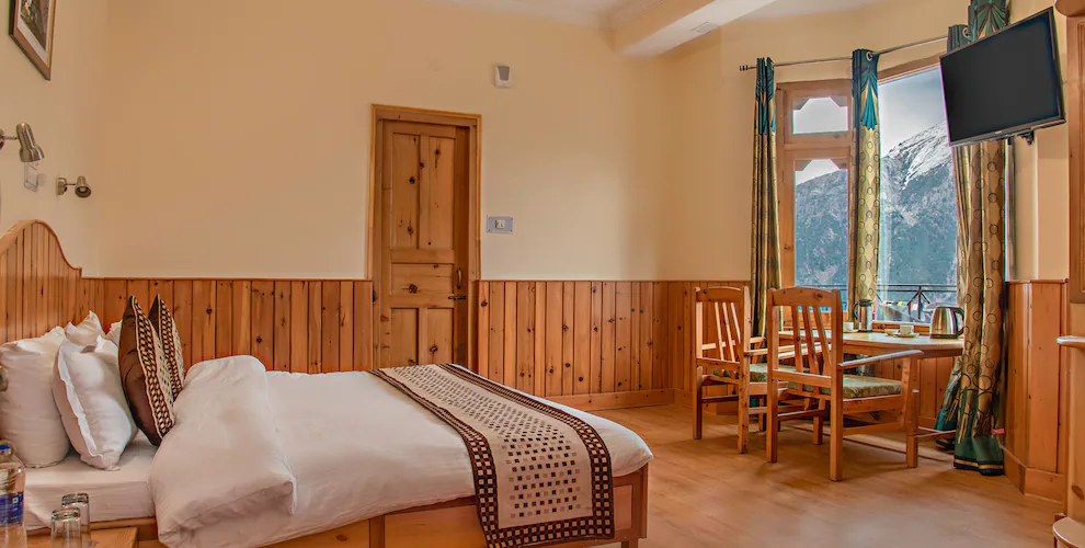 Cottage Room with Open Terrace