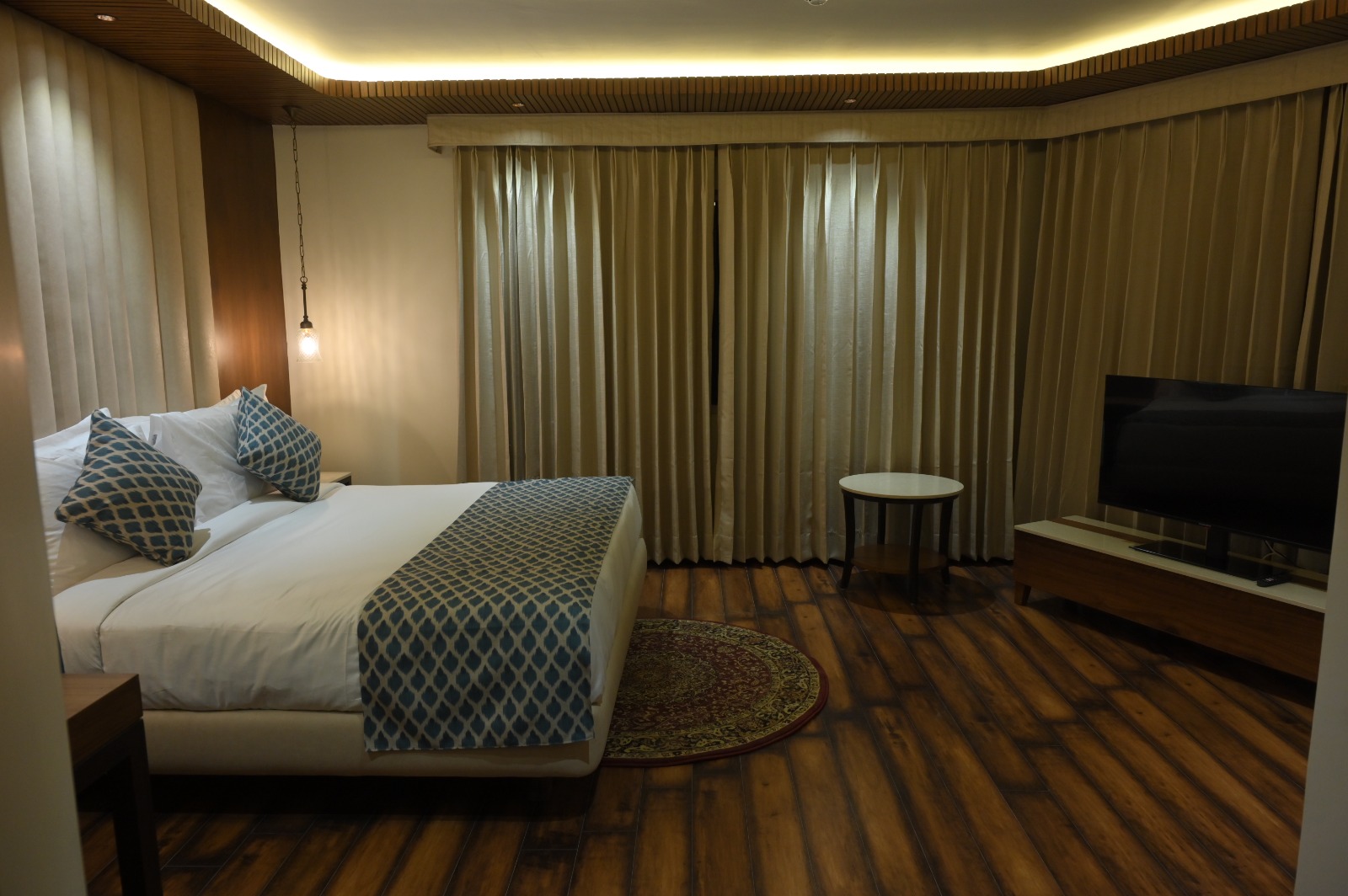 Executive Room
