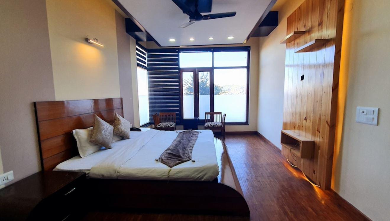 Yuvraj Suite with balcony