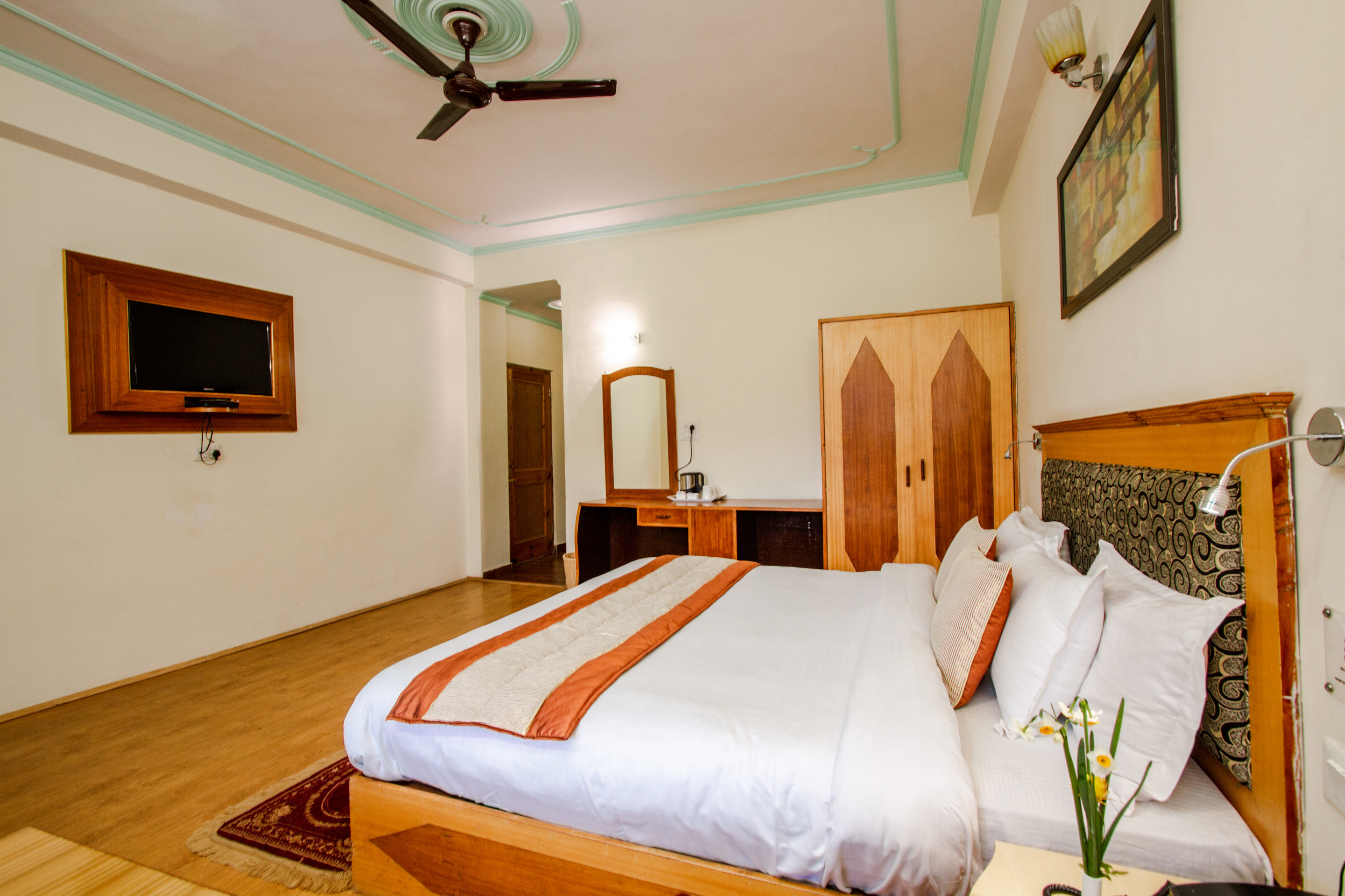 Hotel Prini Palace, Manali 2