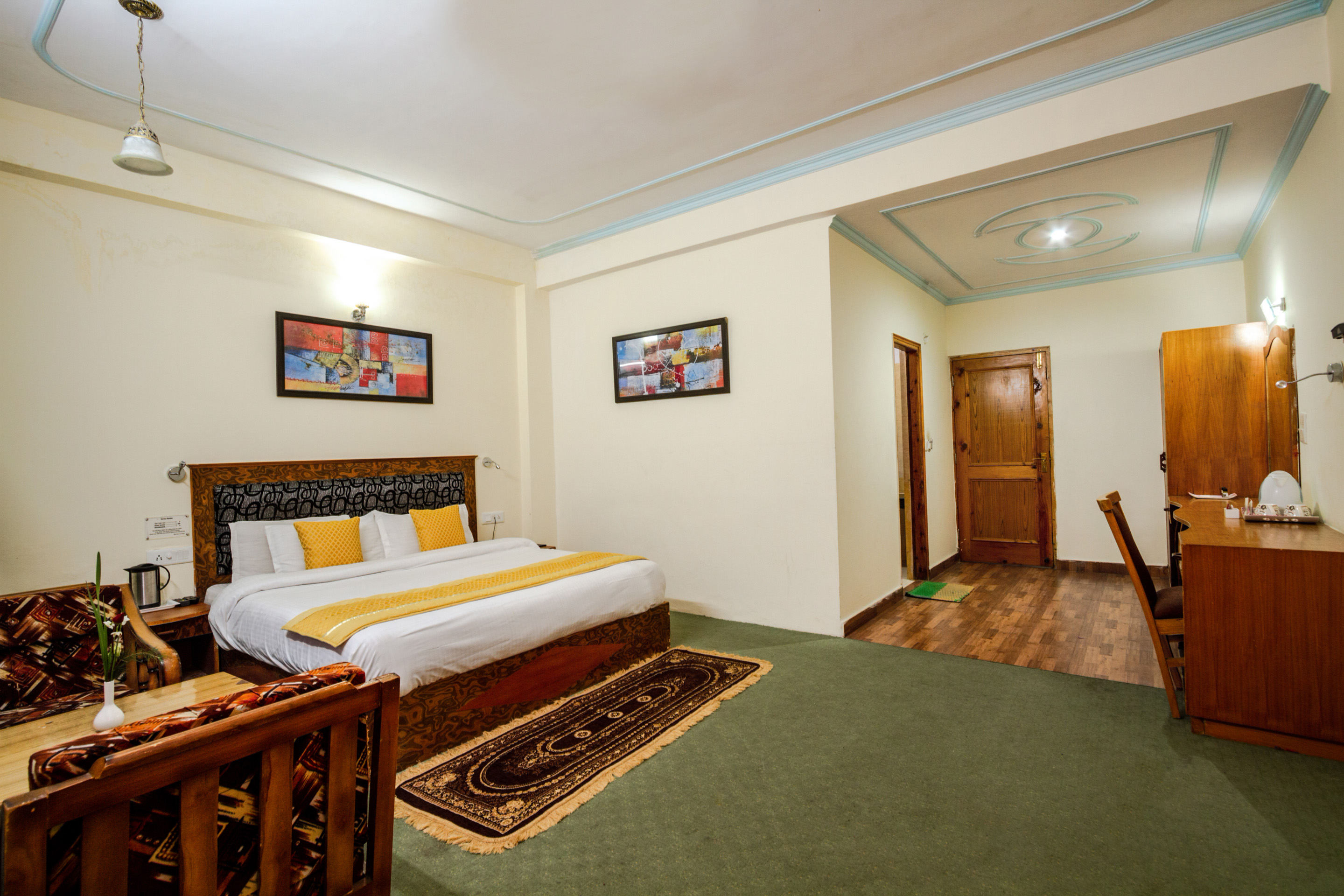 Hotel Prini Palace, Manali 3