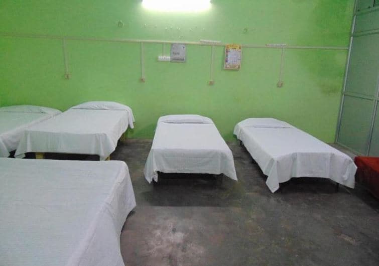 Shri Vinayak Guest House, Varanasi 2