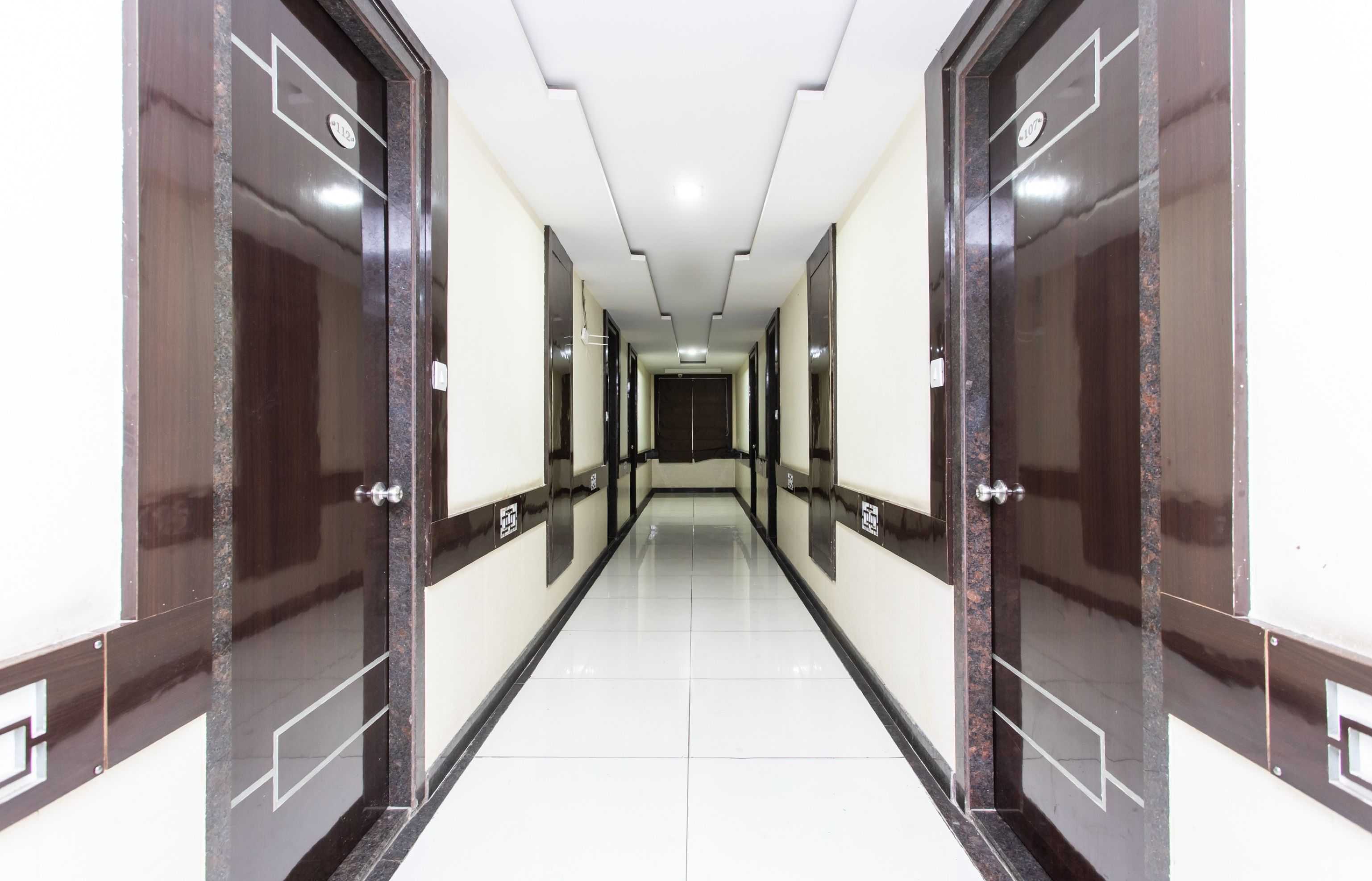 Capital O 3222 Swan Paradise, Indore 4