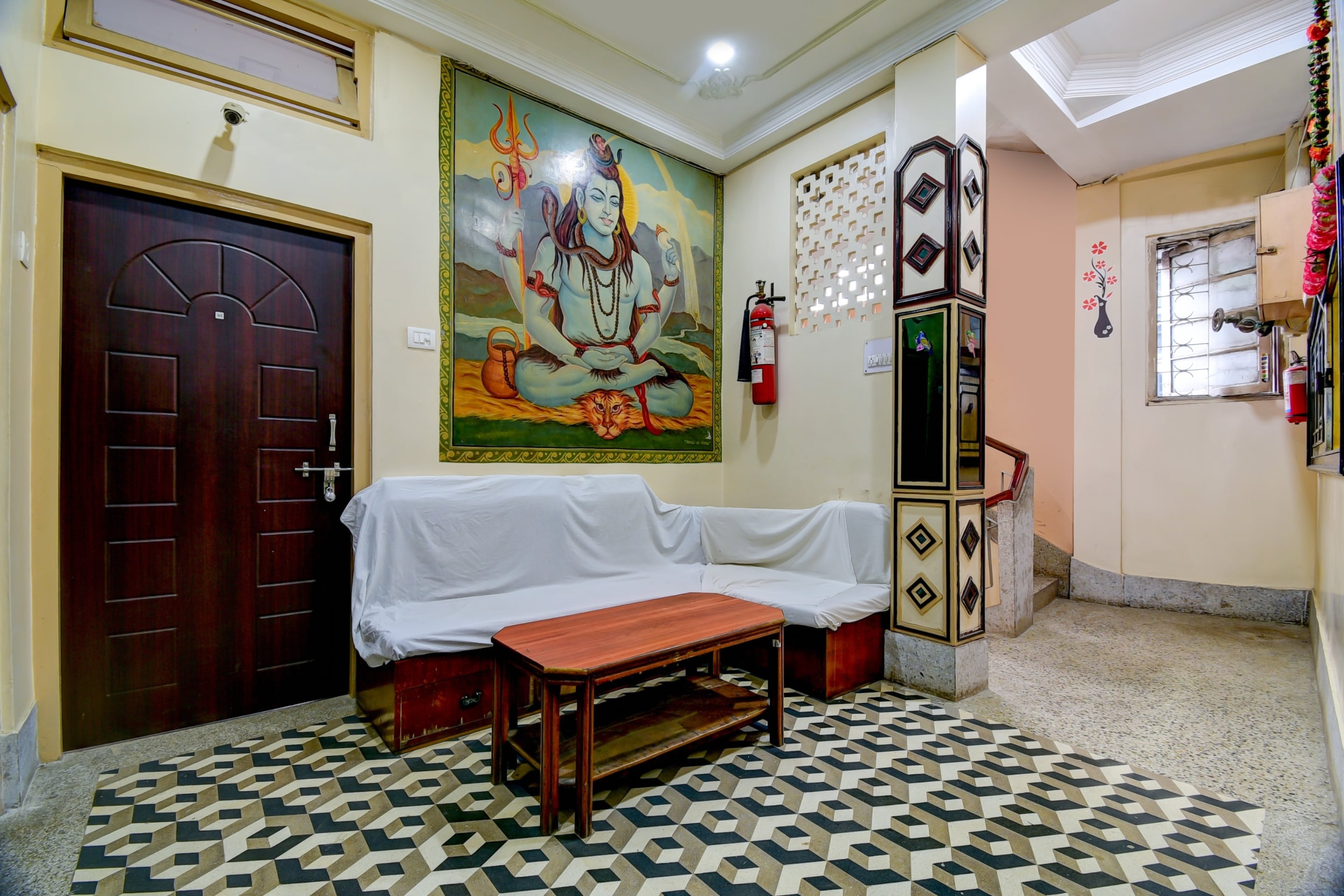 SPOT ON 73656 Hotel Gajraj, Guwahati 2