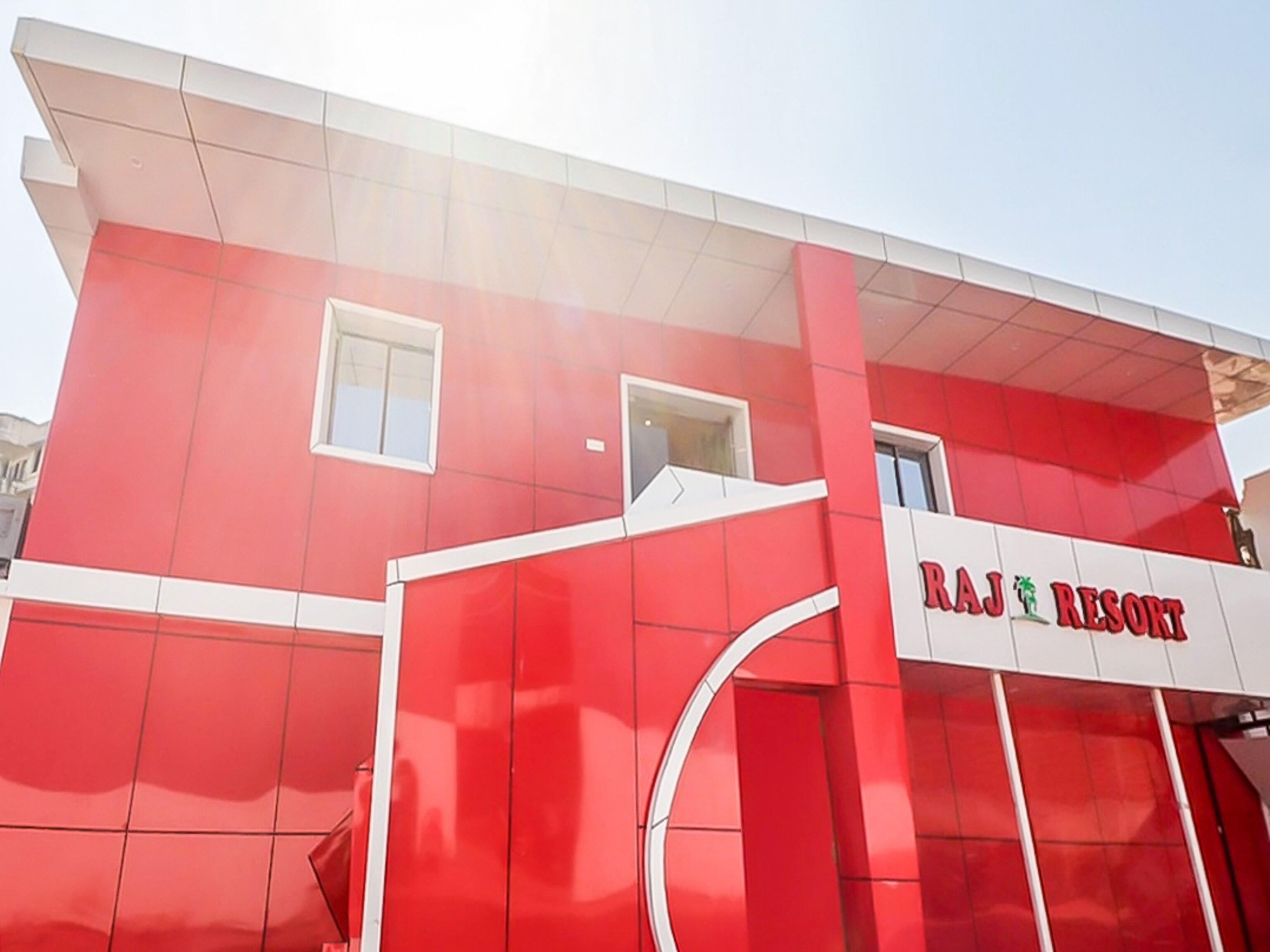 OYO Flagship 78071 Raj Resort 2, Patna 2