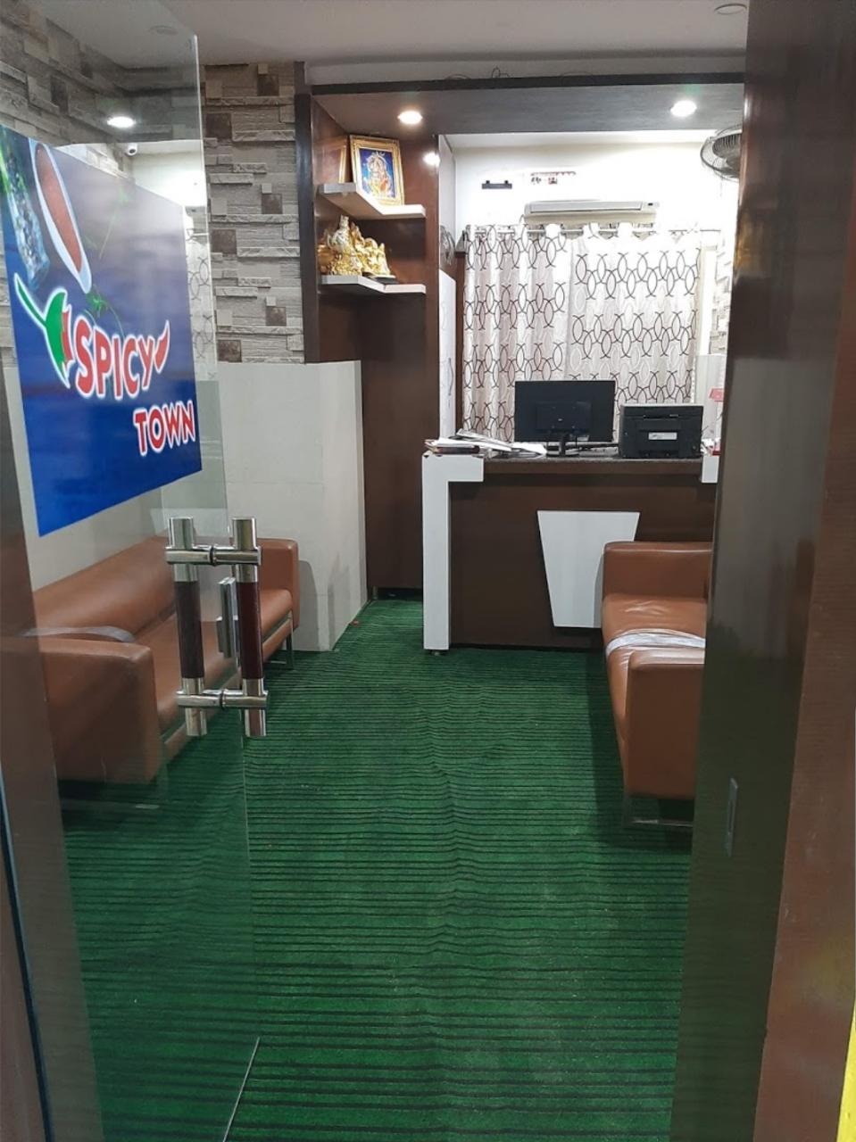 OYO 82281 Spicy Town, Narnaul 2