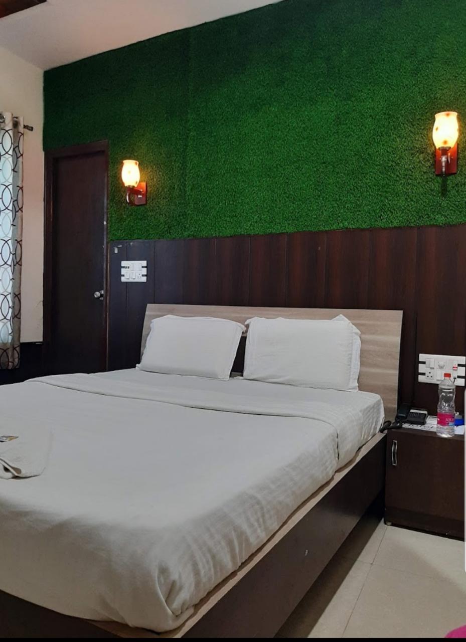 OYO 82281 Spicy Town, Narnaul 3