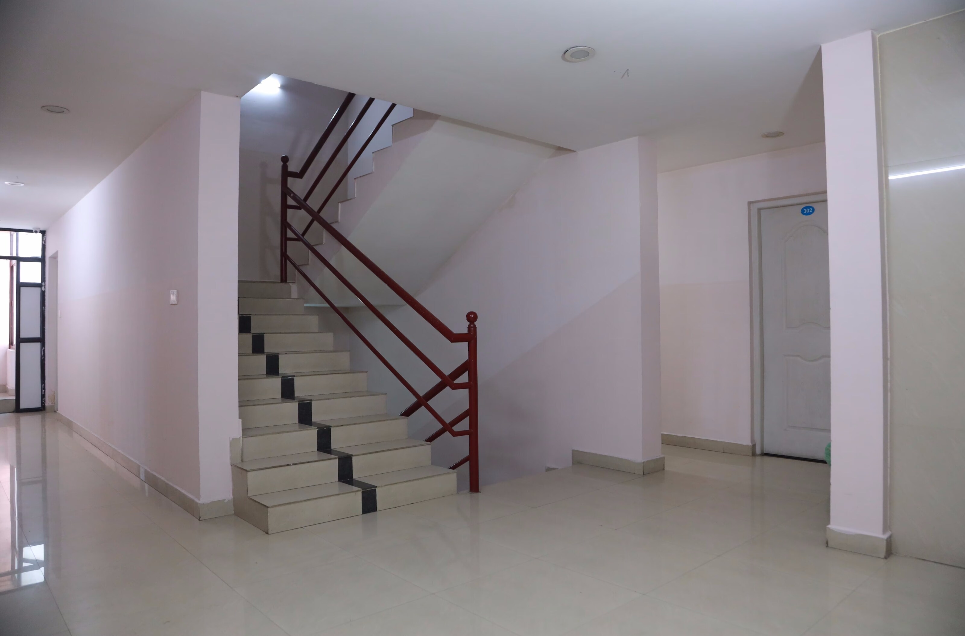 Collection O 82596 Safe Hotel Kadavanthra, Ernakulam 3