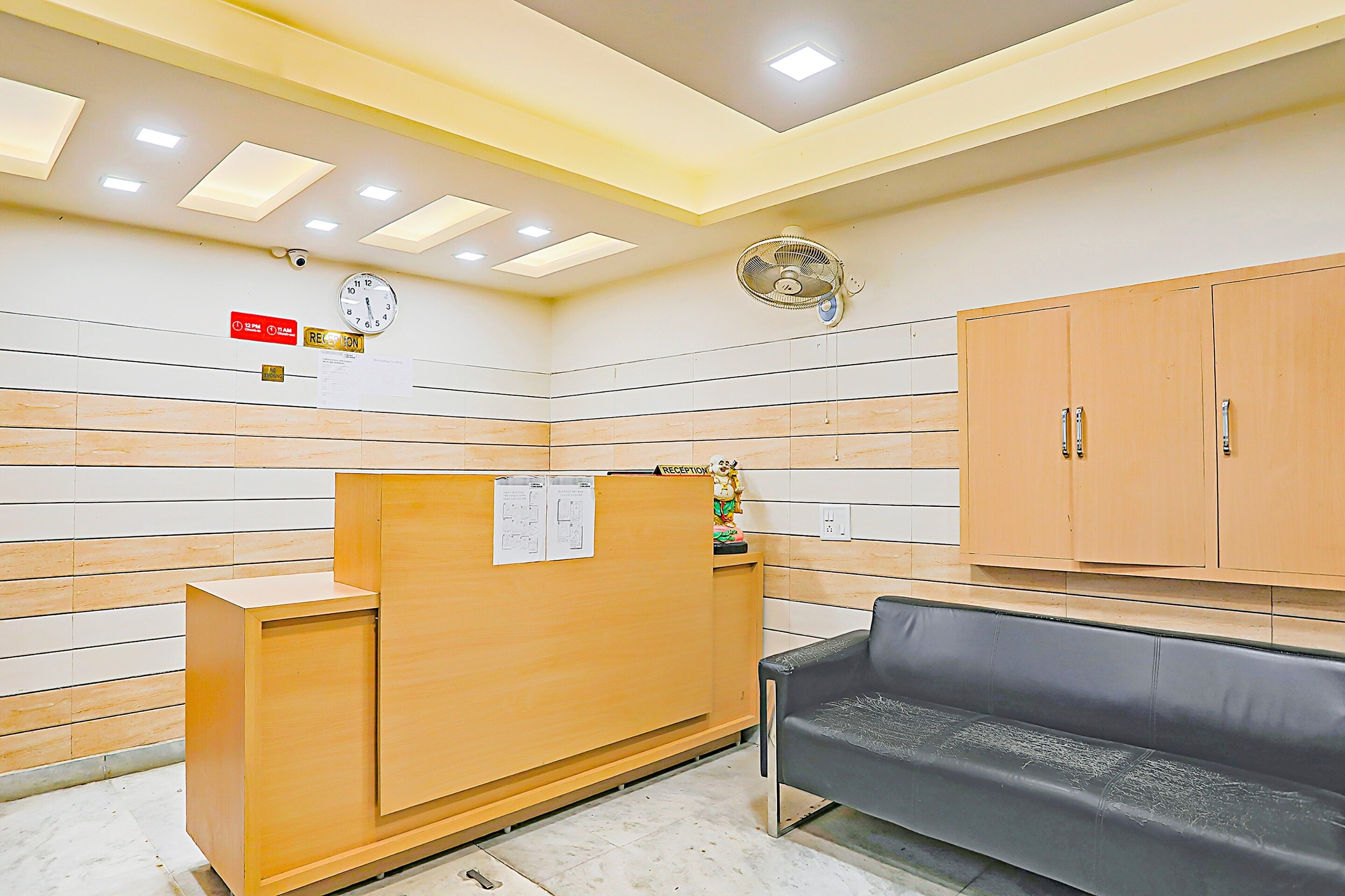 Capital O 84115 Hotel Sun Villa, New Delhi 4