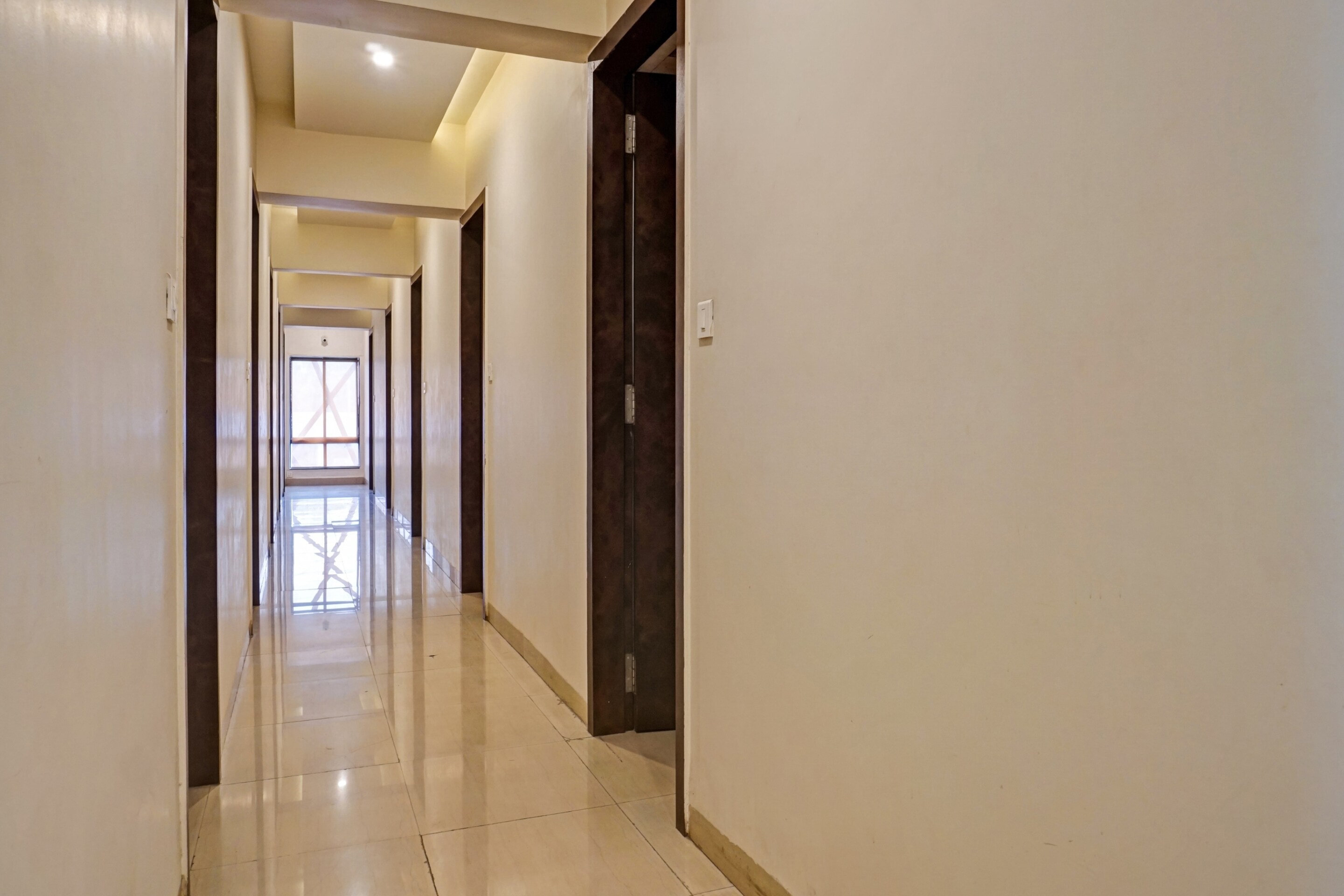 Collection O 84516 Hotel Royce Studios, Pune 2