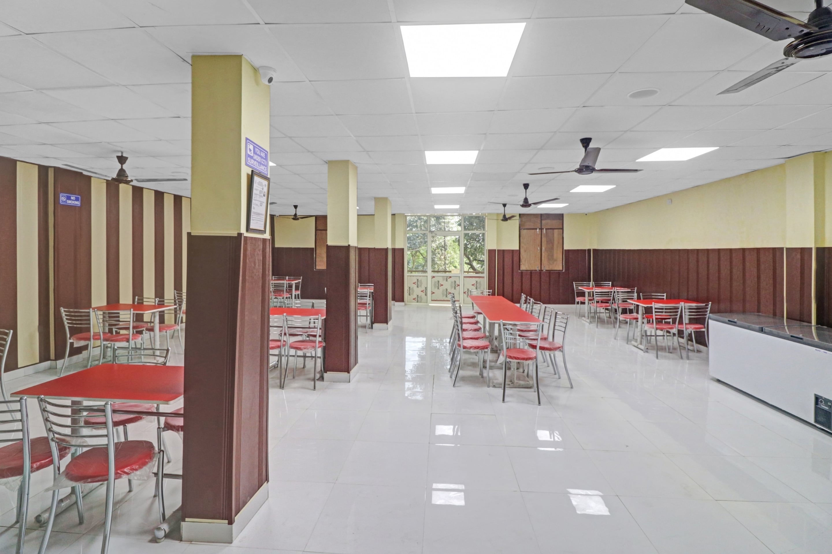 OYO 84266 Mahaveer Residency, Meerut 3