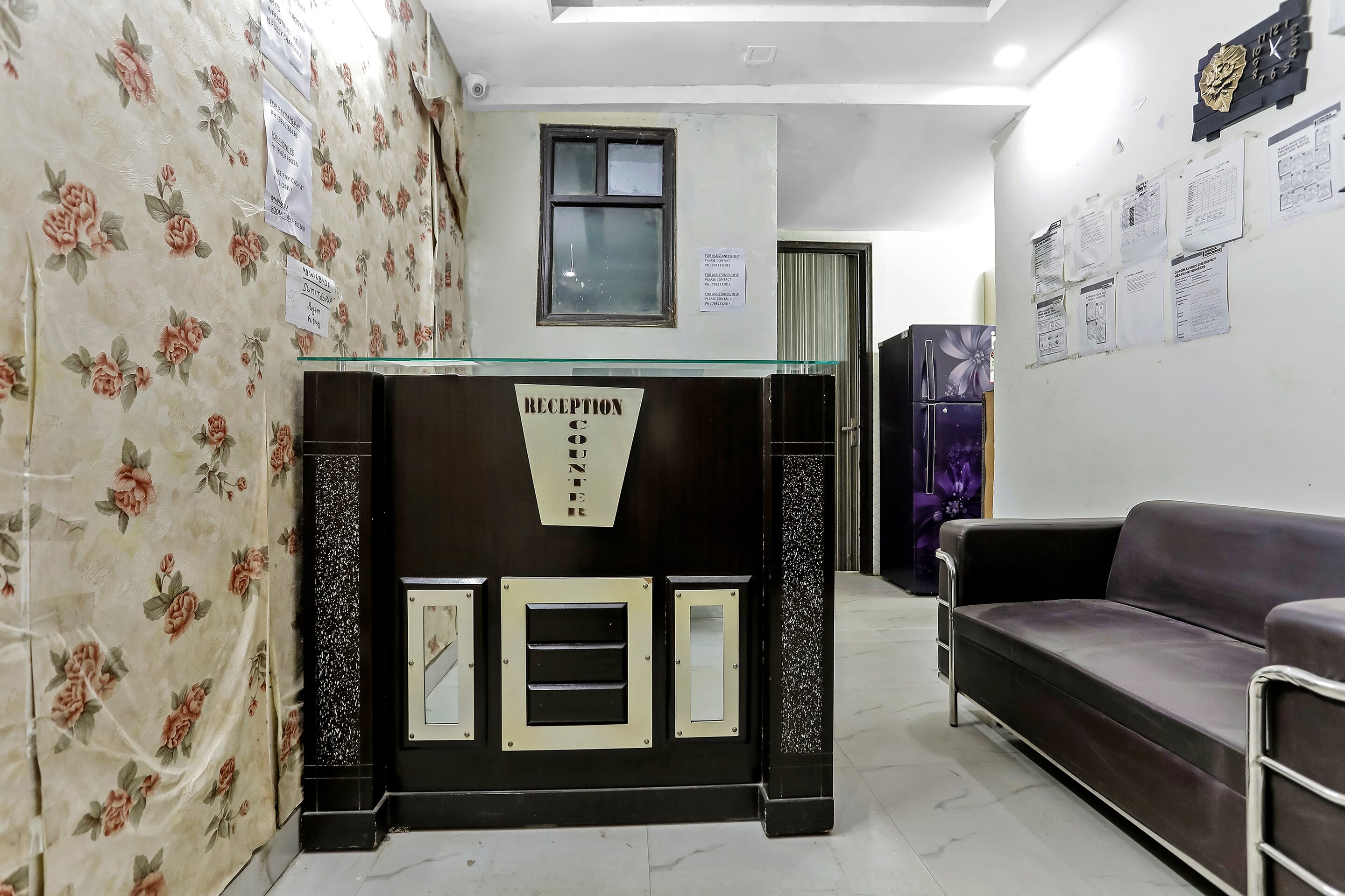 Capital O 85143 Jasmine Inn, New Delhi 4