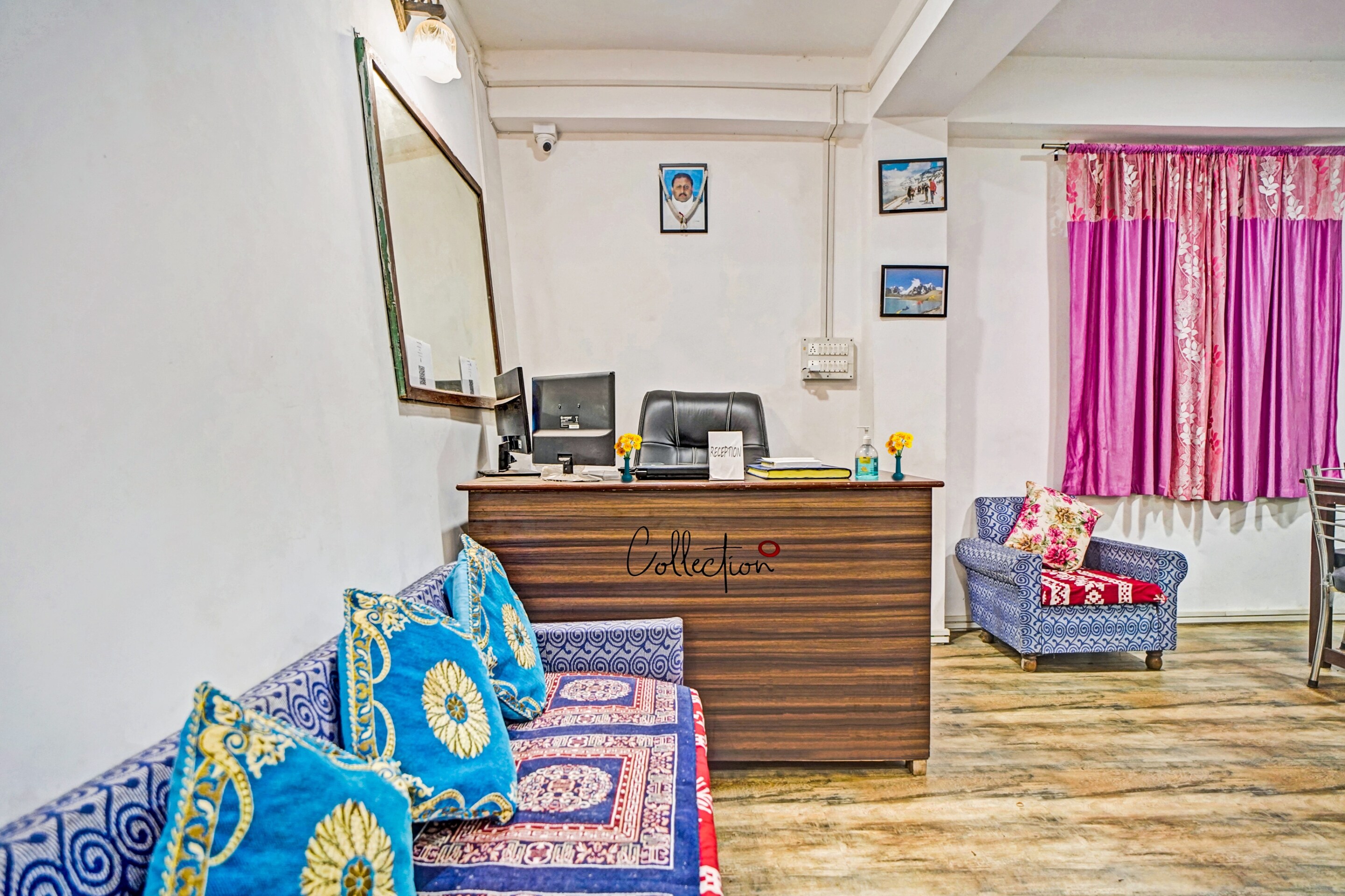 Capital O 88352 Hotel Laxmi Niwas, Gangtok 5