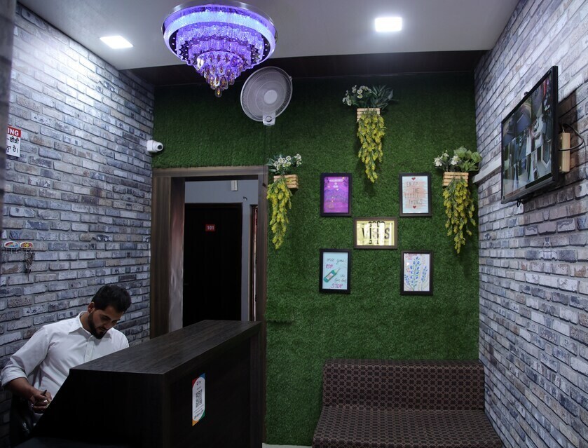 OYO 86483 Galaxy Stays, Ludhiana 5
