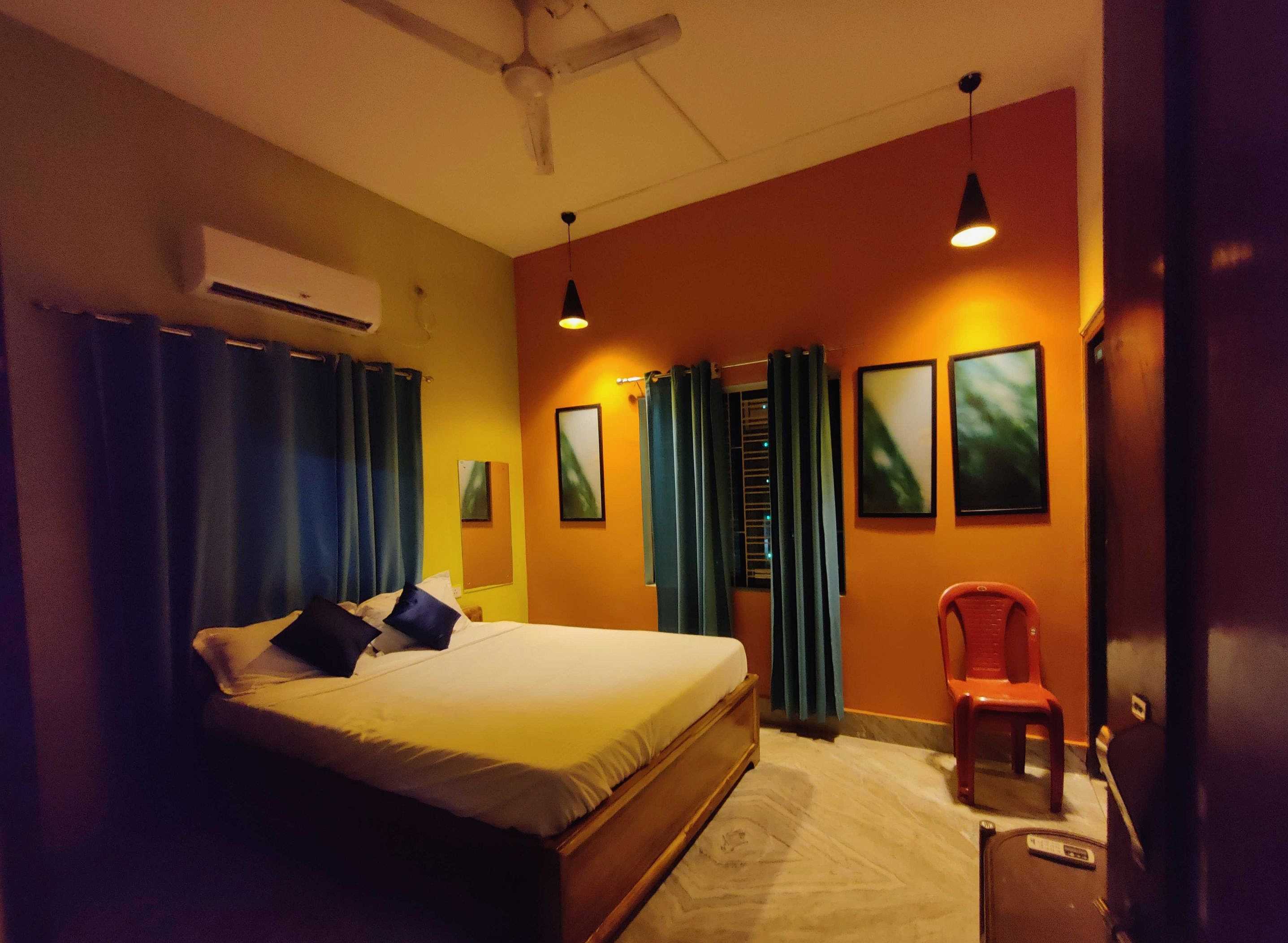 OYO 88539 Housefull Residency, Bhubaneswar 4