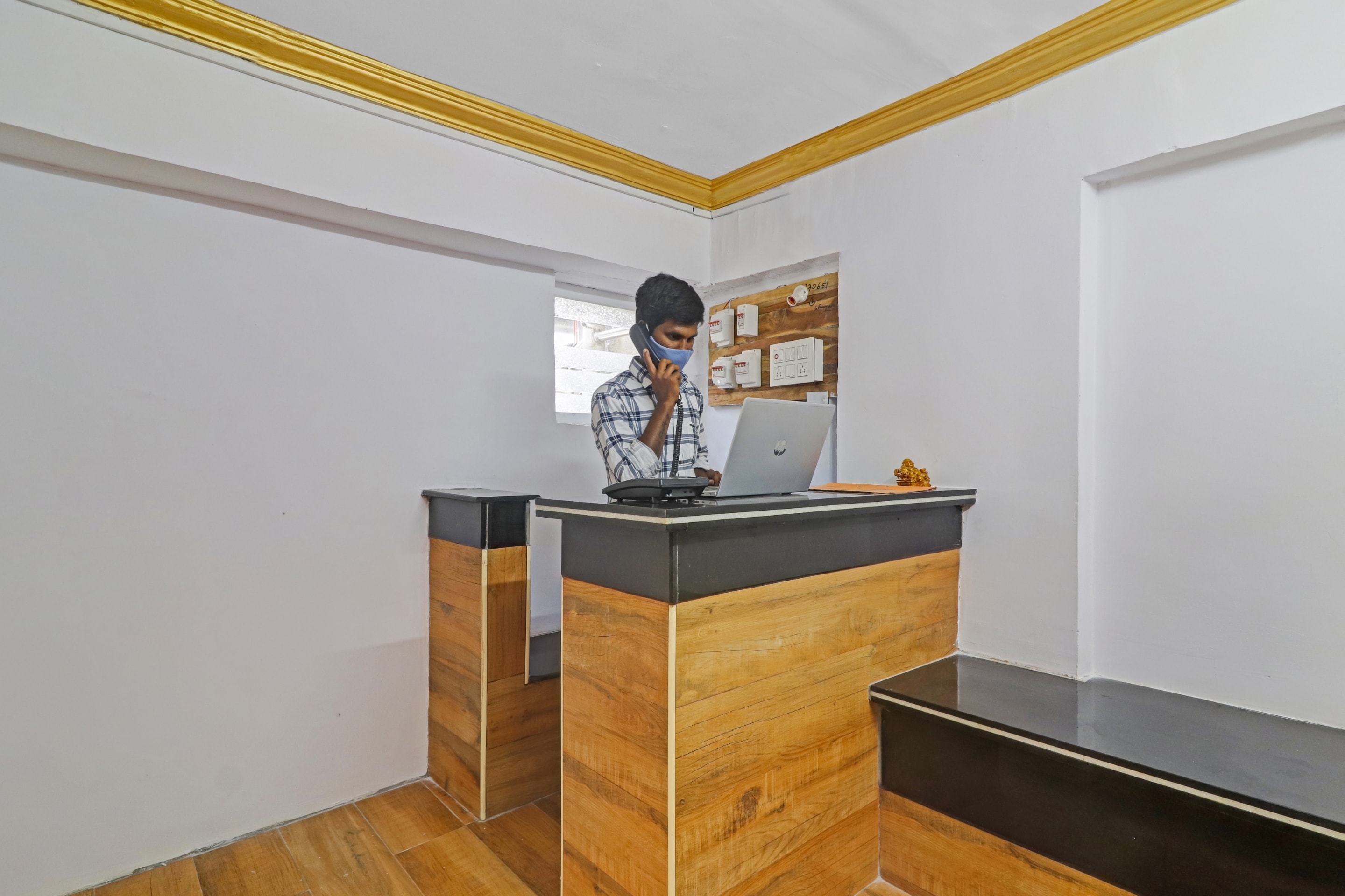 OYO 71930 V Guest Inn, Hyderabad 3