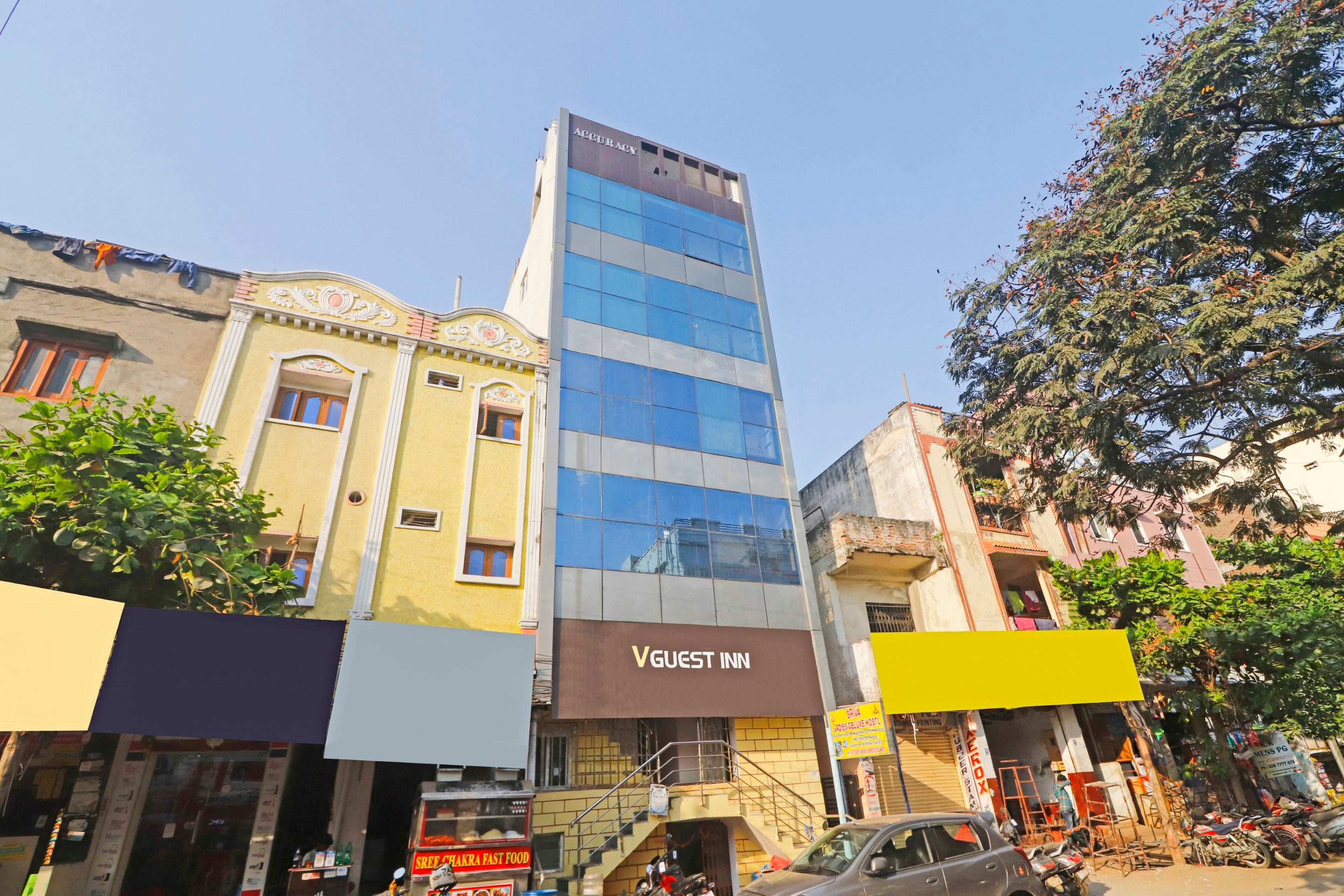 OYO 71930 V Guest Inn, Hyderabad 1
