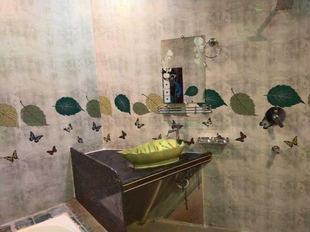 Capital O 89289 Hotel 18pm And Cafe House, Udaipur 3