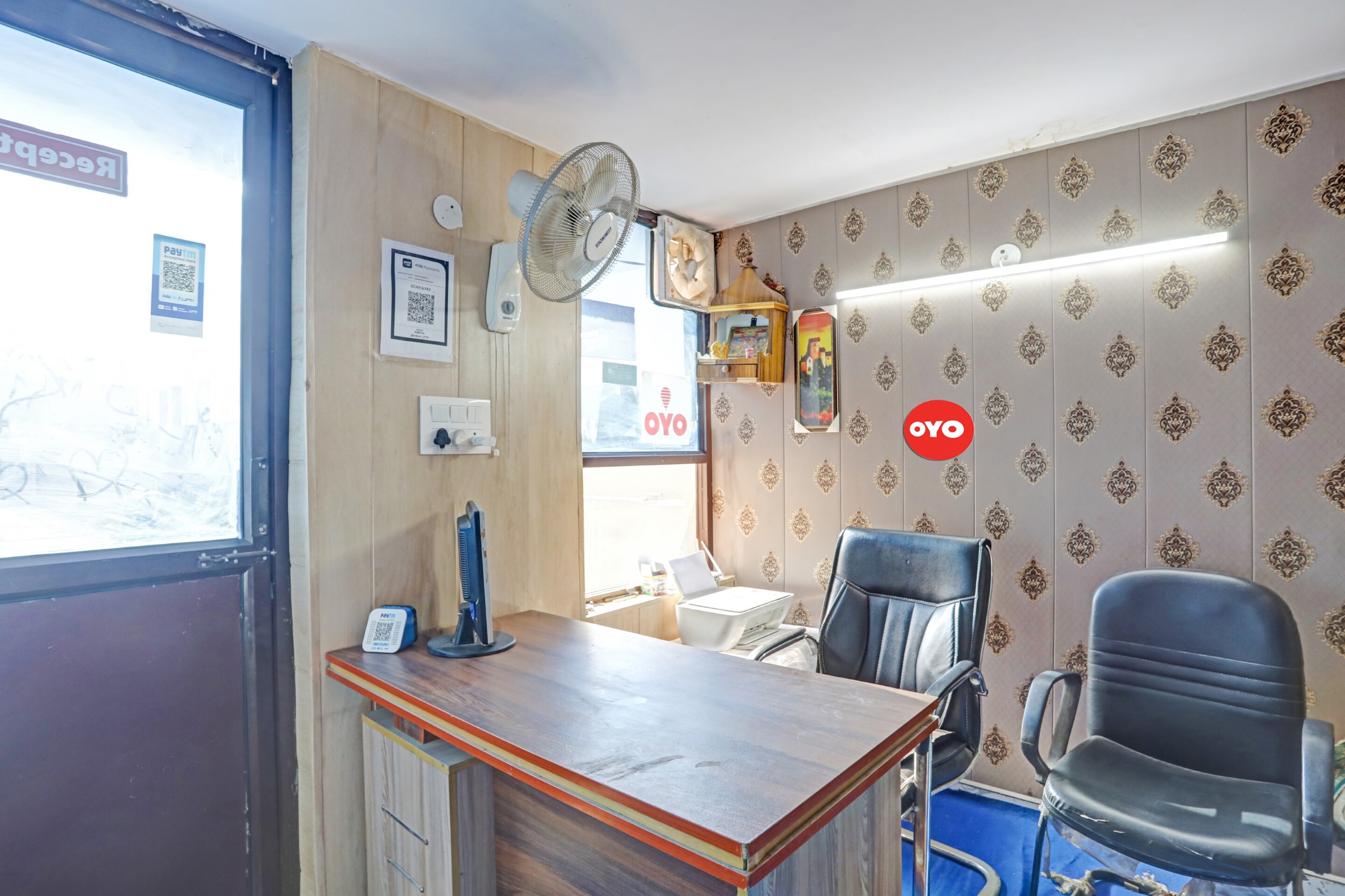 OYO 90217 Tiwari Residency, Noida 3