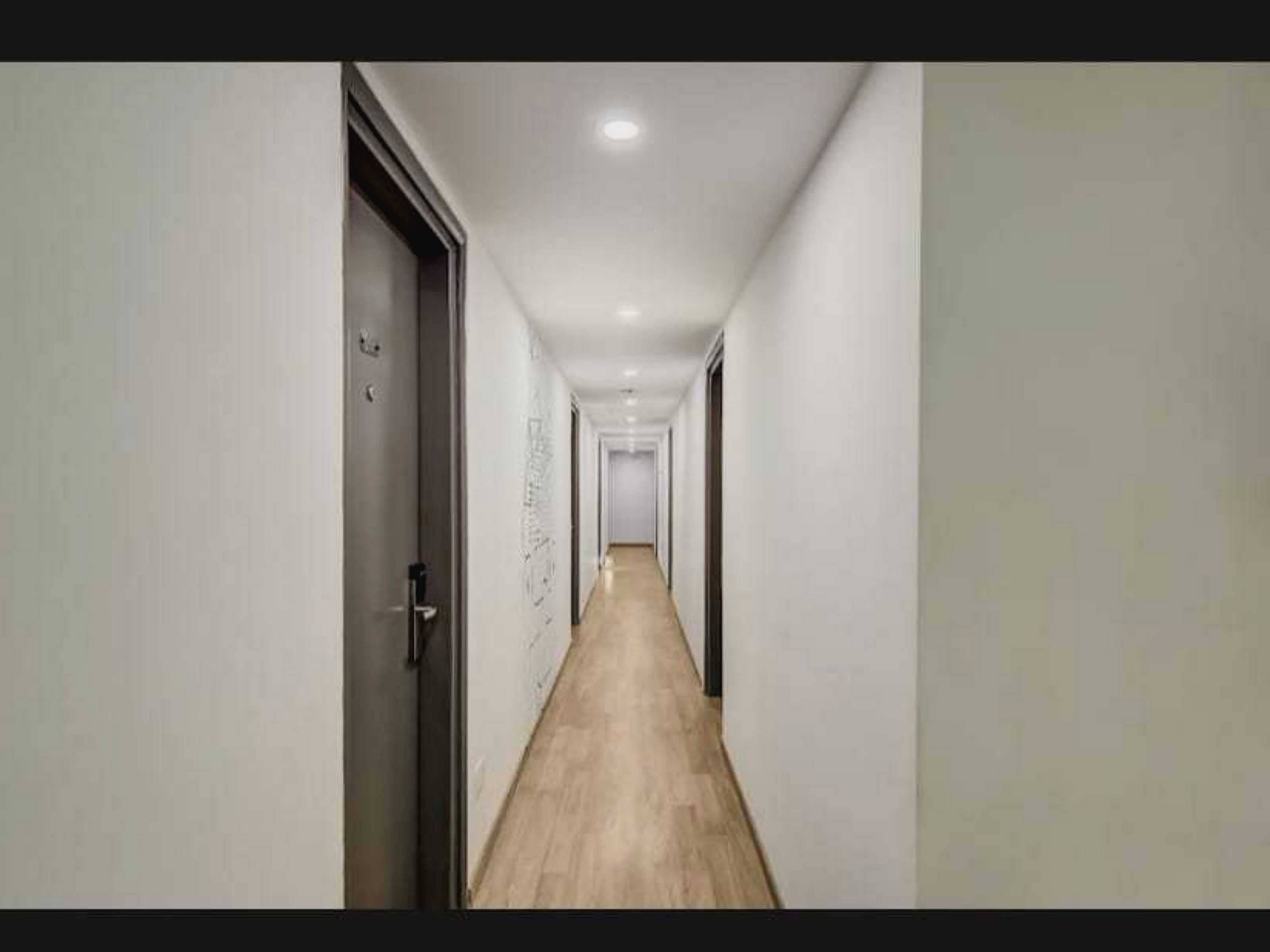 OYO 91151 Hotel RAAS, New Delhi 4