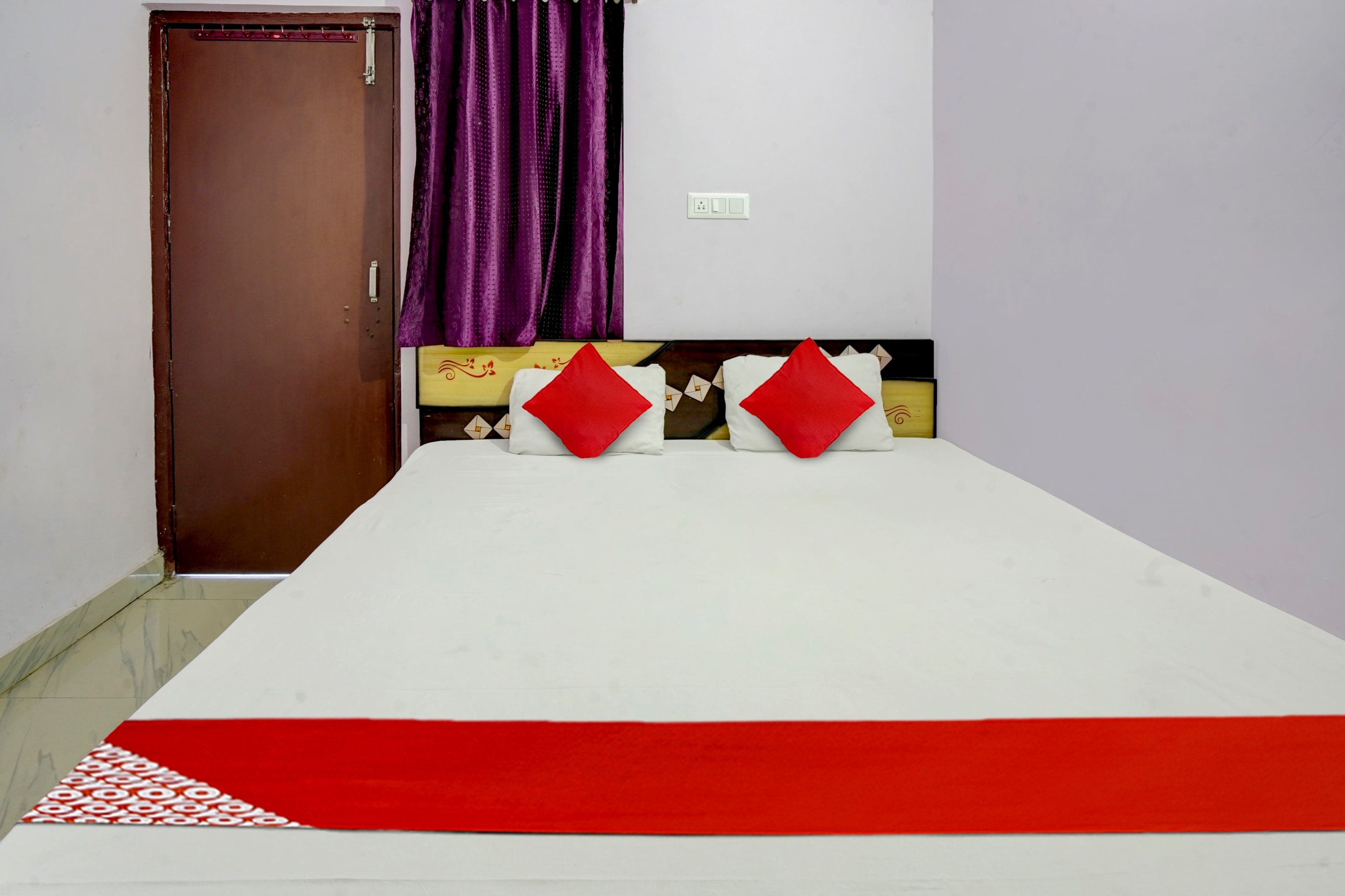 OYO HOME 91438 Hotel Happy Inn, Patna 5