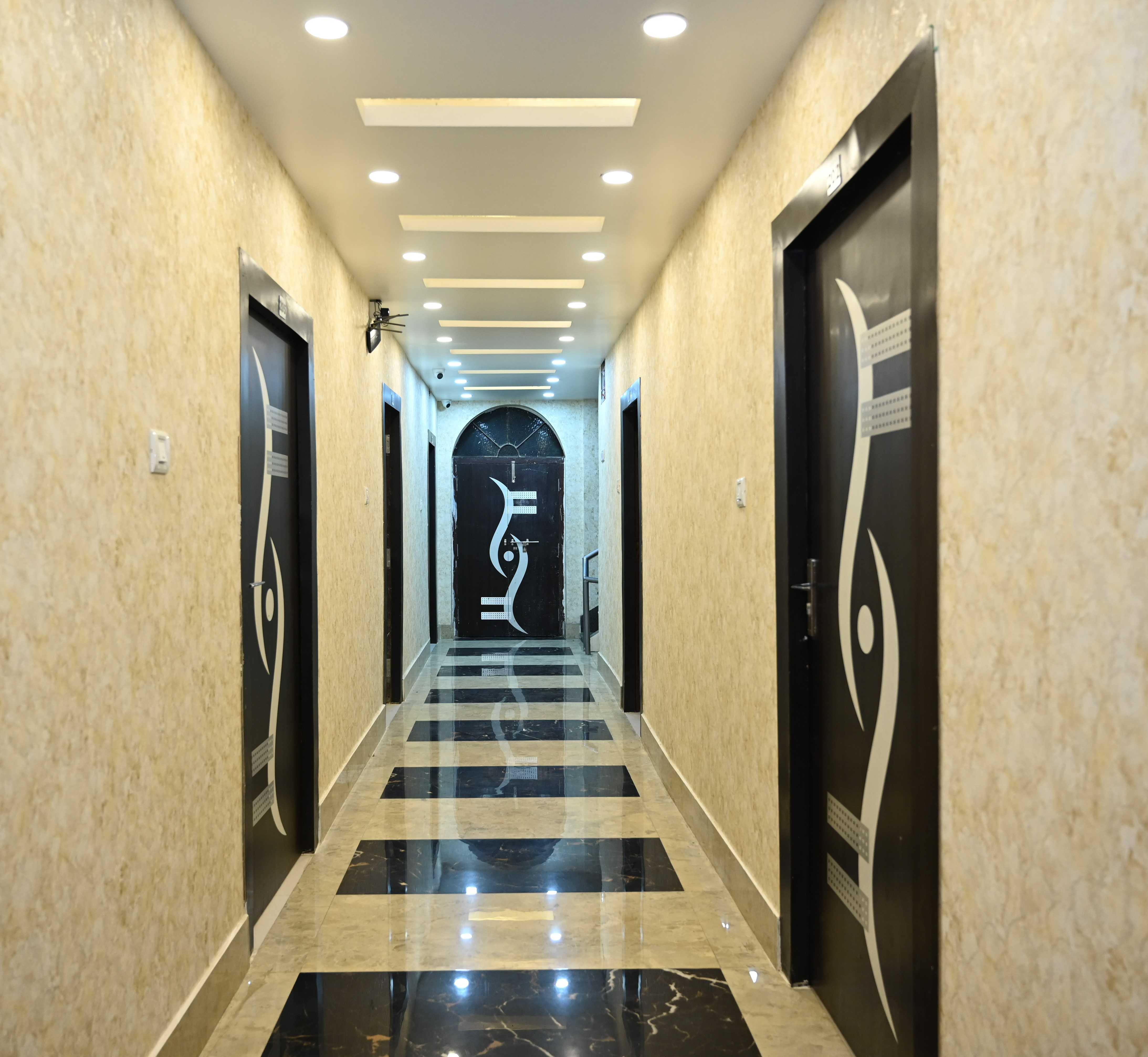 OYO 91372 Hotel Glance Inn, Patna 5