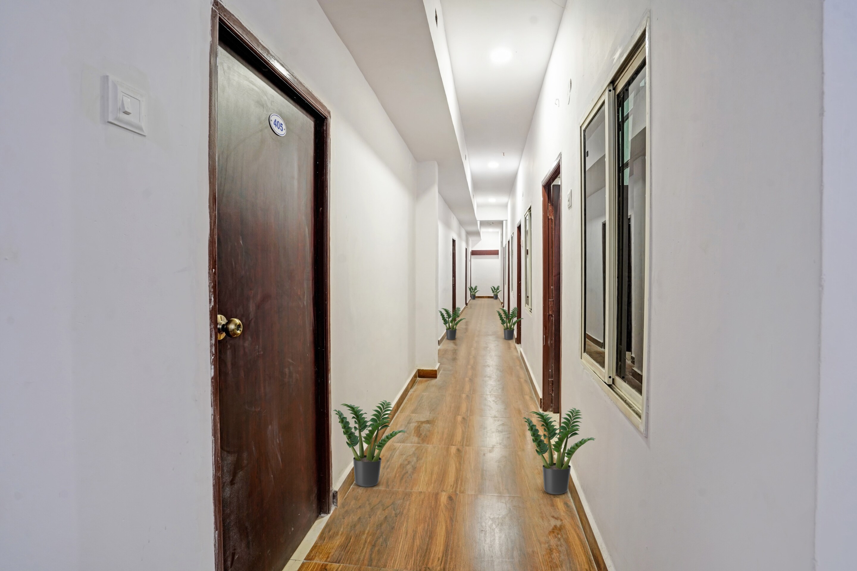 OYO 84911 SAI KRISHNA RESIDENCY, Vijayawada 4