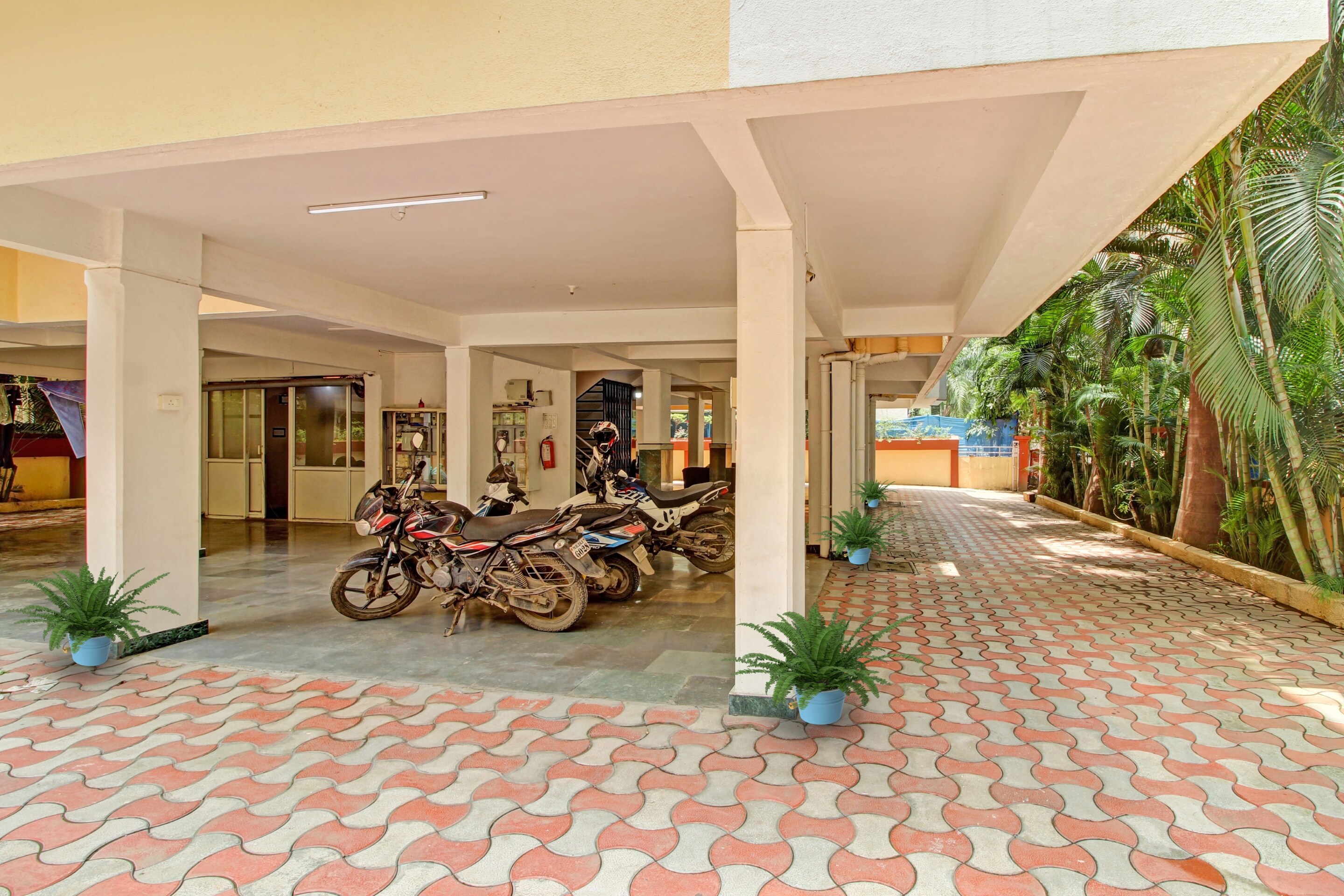 Capital O 92322 Hotel Vitthal Inn, Pune 5