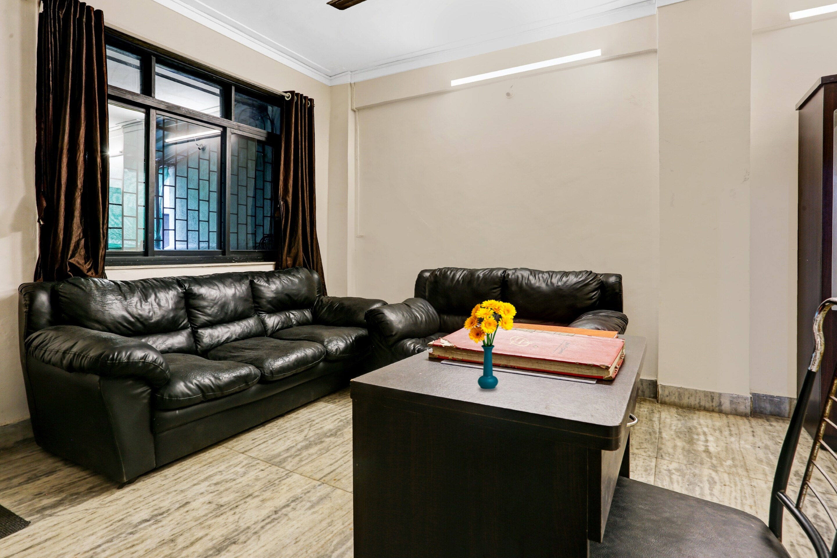 OYO 92197 Vista Corporate Services, Mumbai 2