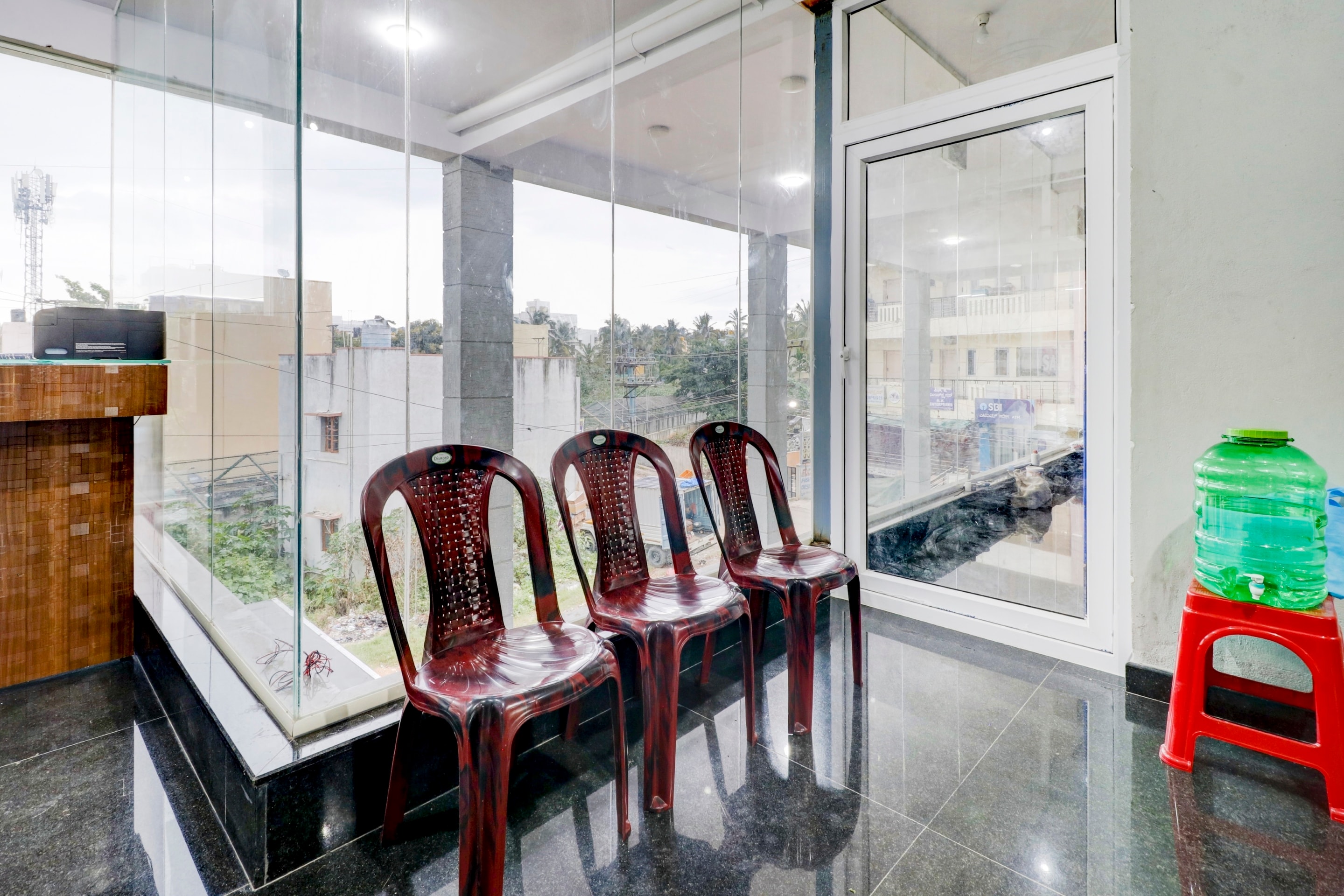 OYO Flagship 92248 Sai International, Bangalore 4