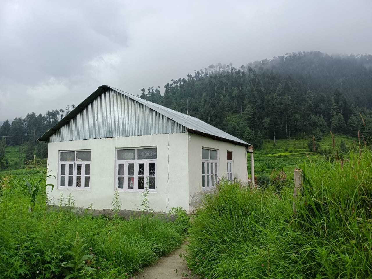 OYO HOME 92225 Sarwat Homestay, Doda 5