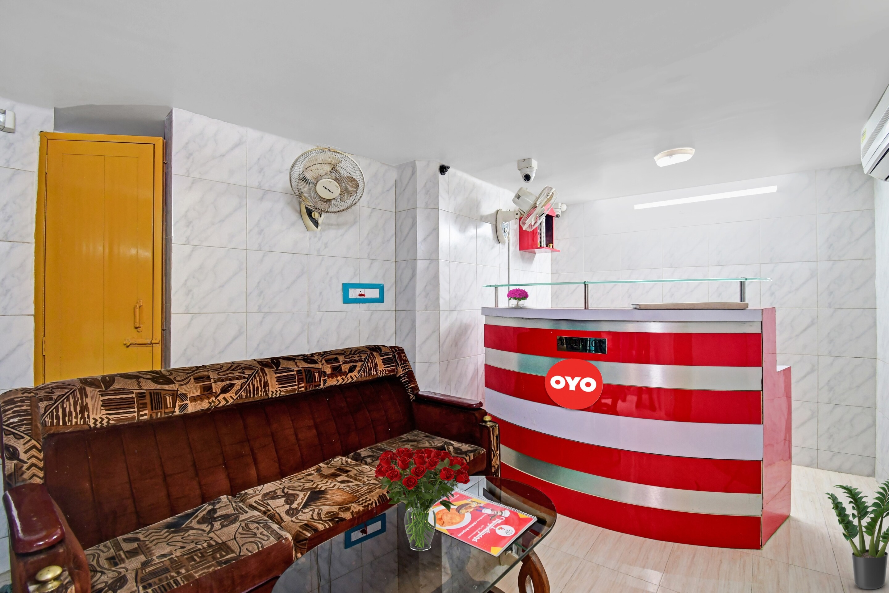 OYO 92262 Ankan Regency, Kolkata 4