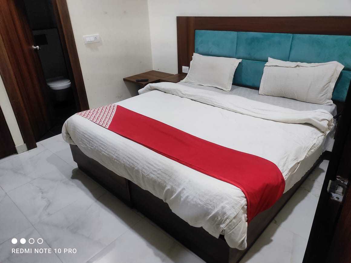 OYO 92835 Hotel Glace Inn, New Delhi 5