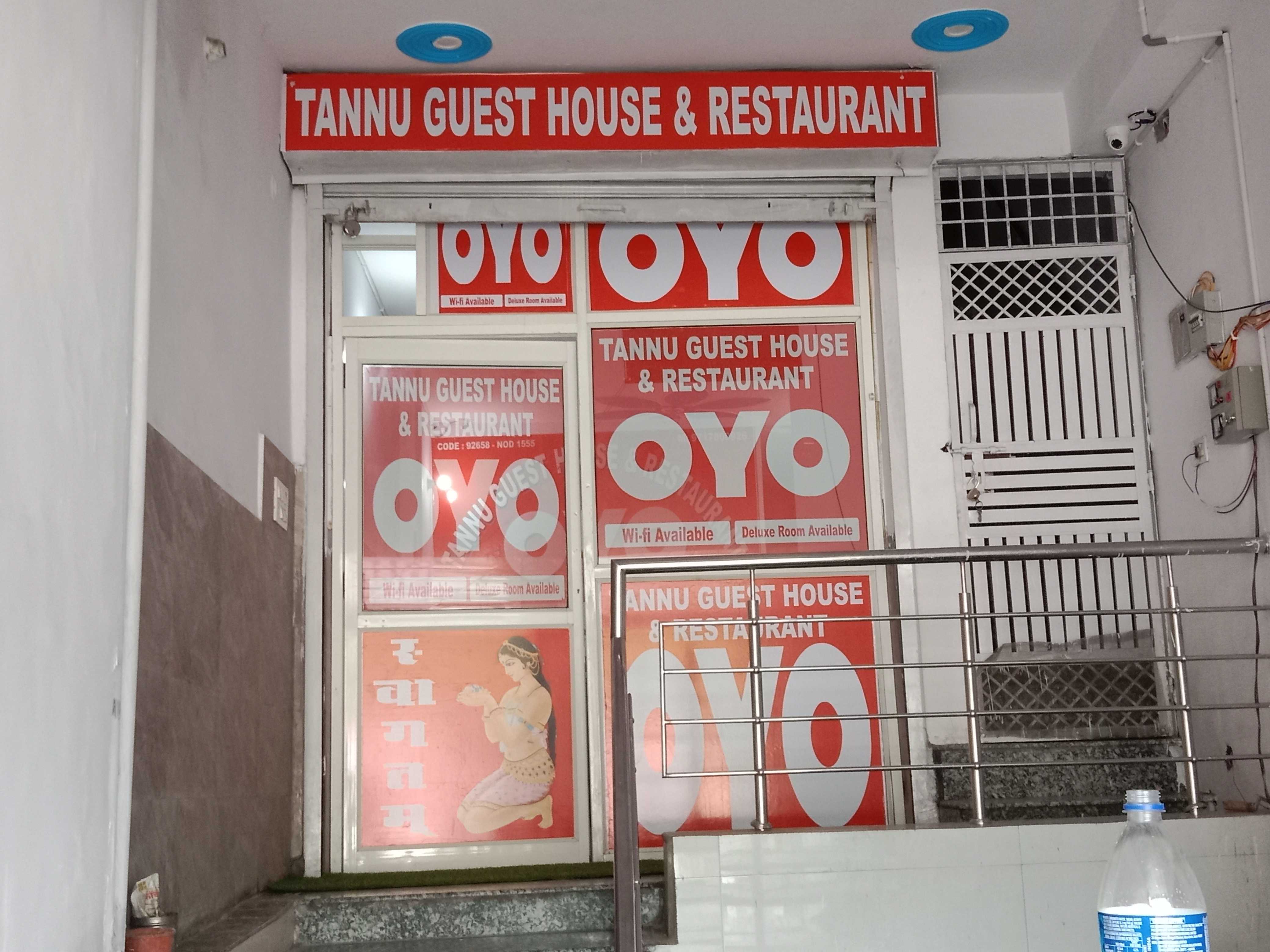 SPOT ON 92658 Tannu Guest House, Noida 4