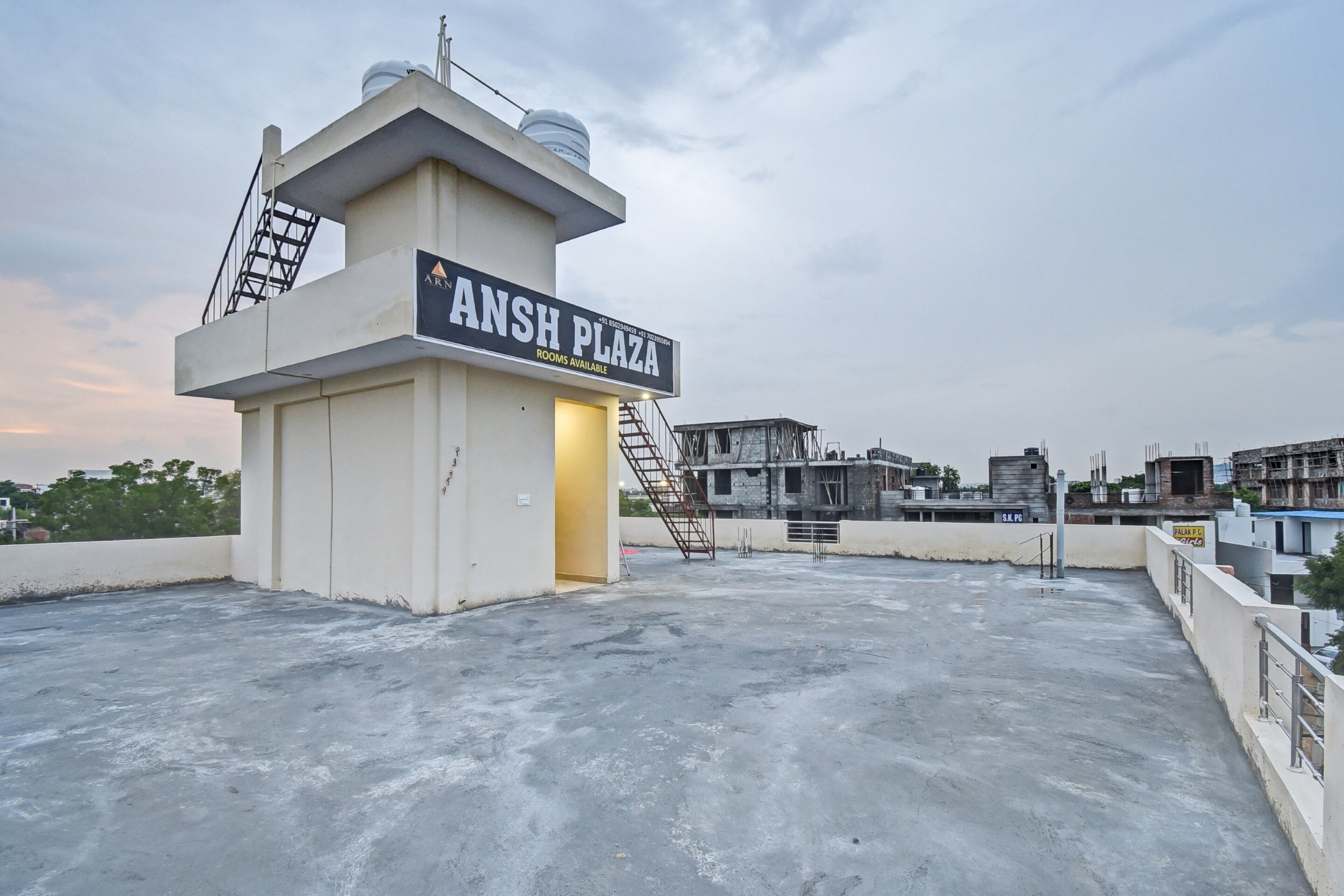 OYO Flagship 92422 Hotel Ansh Plaza, Jaipur 4