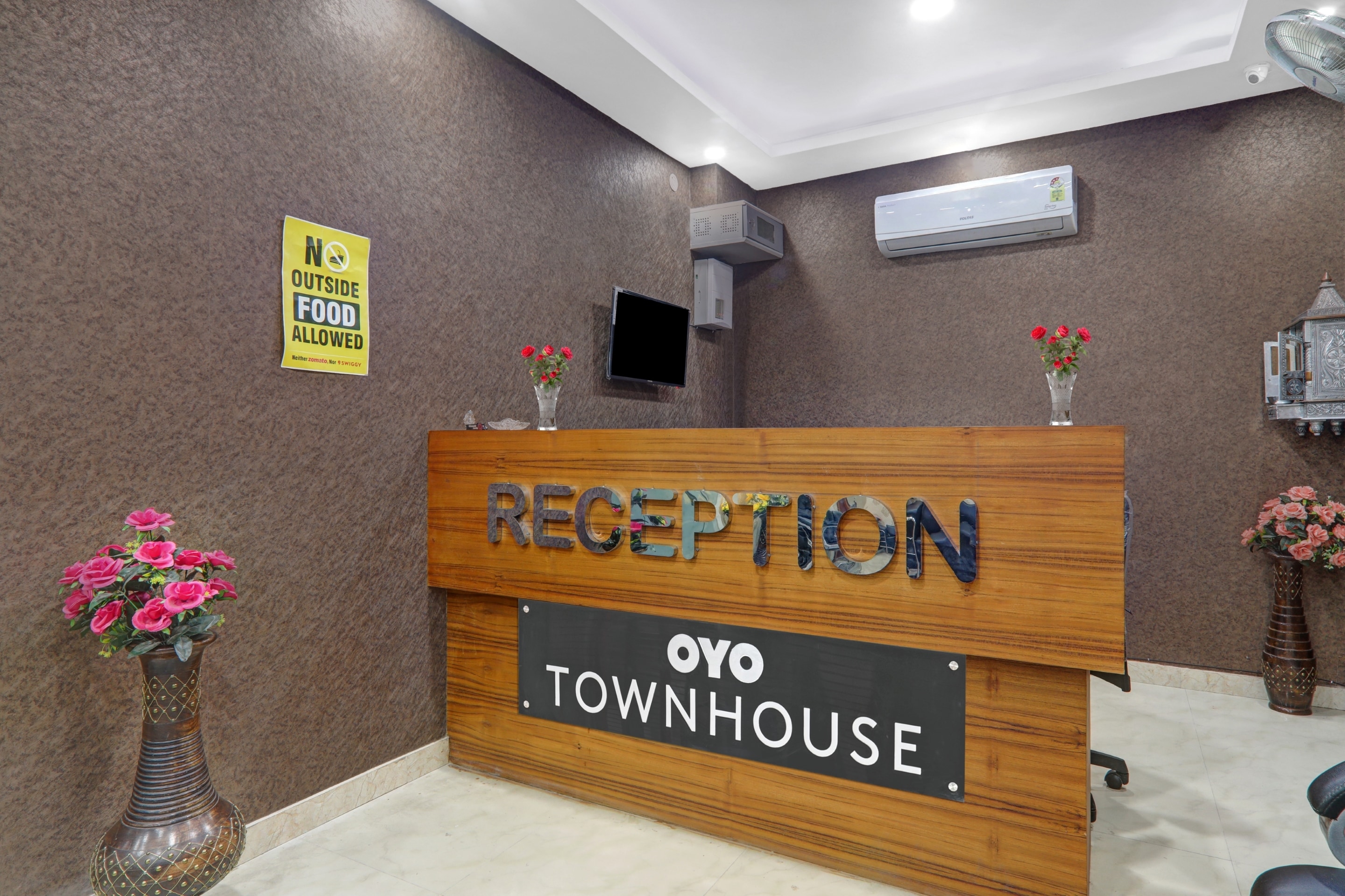 Townhouse 1094 North Inn, Lucknow 2