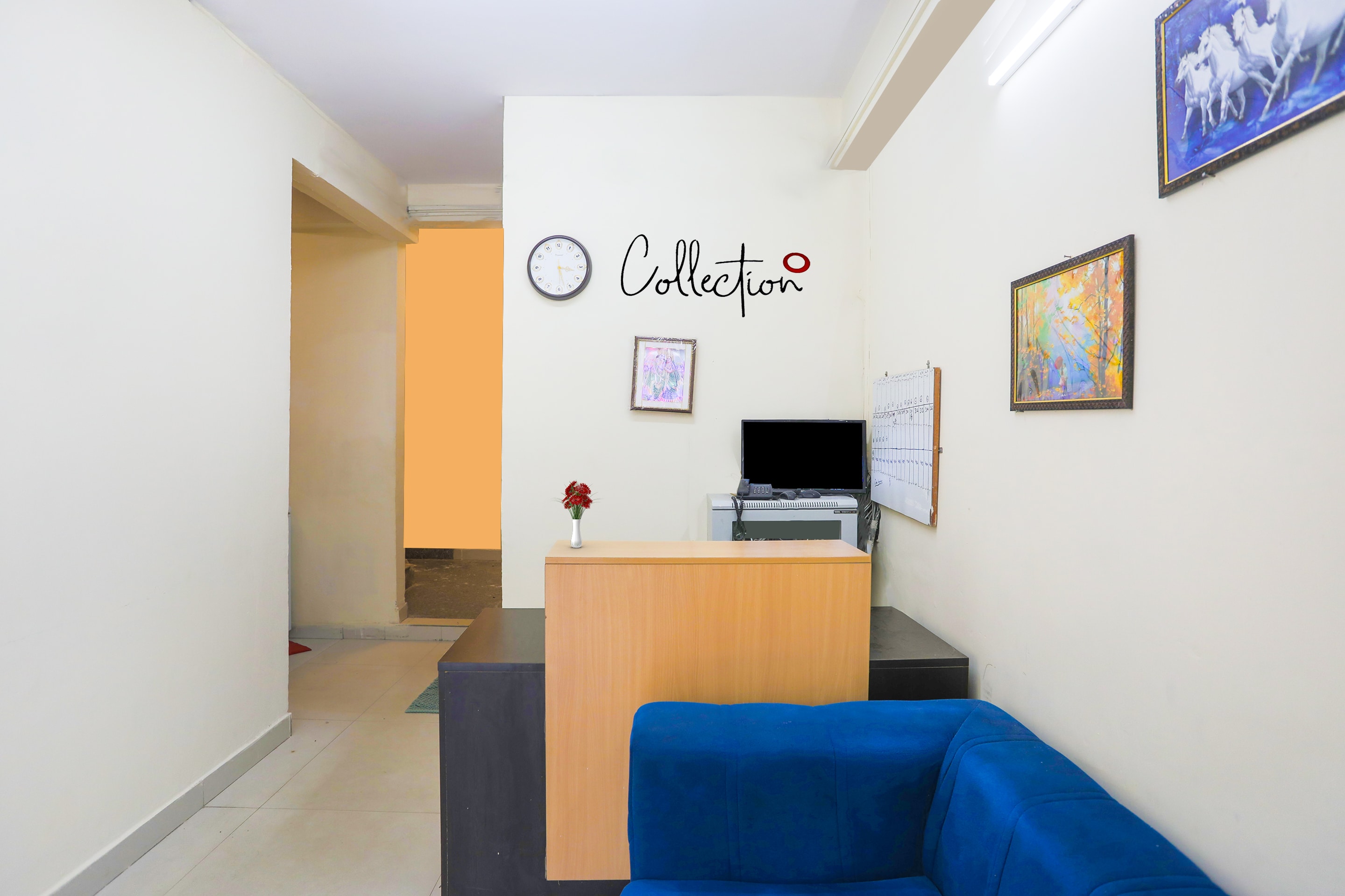 OYO 91580 The Chill Palace, New Delhi 2