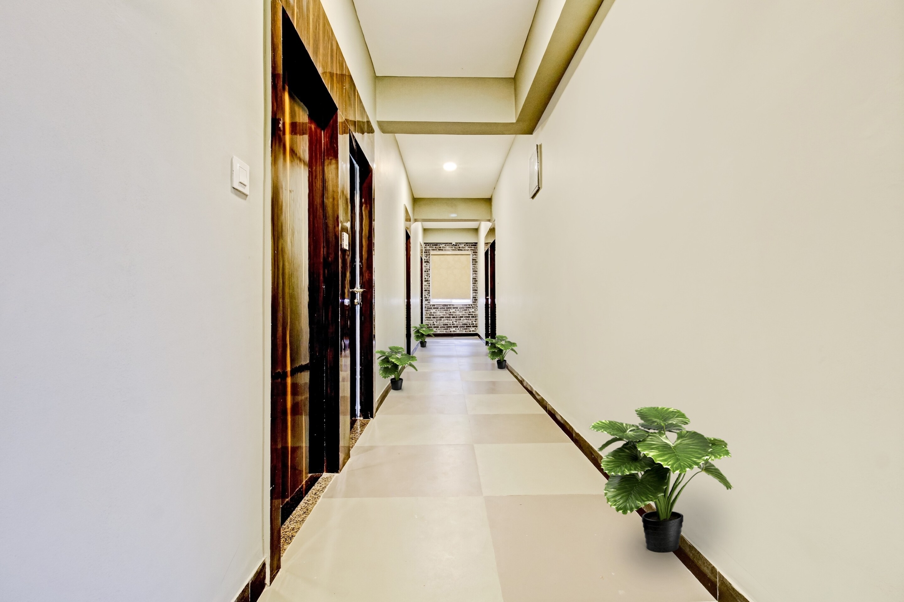 Townhouse 1091 Hotel Convivial Ark, Bhopal 3