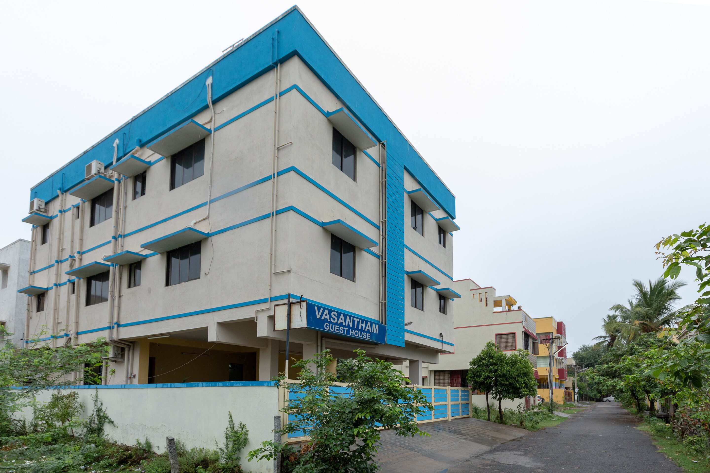 OYO Flagship 92574 Vasantham Guest House, Chennai 1