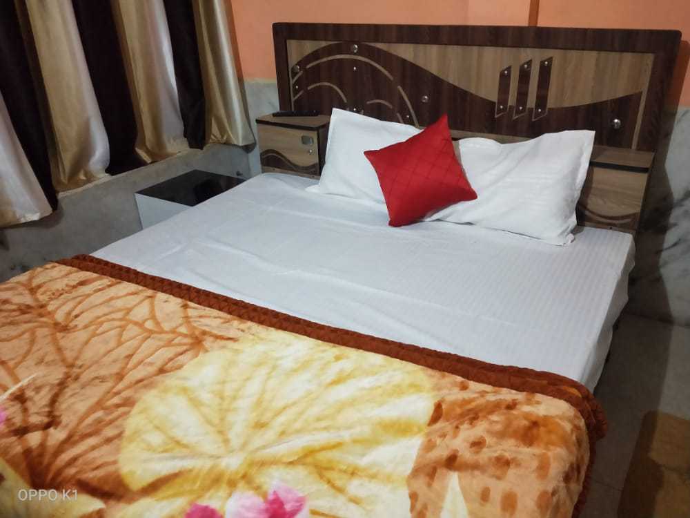 SPOT ON 92143 Peeush Rao Oyo Rooms & Meeting Hall, Narnaul 4