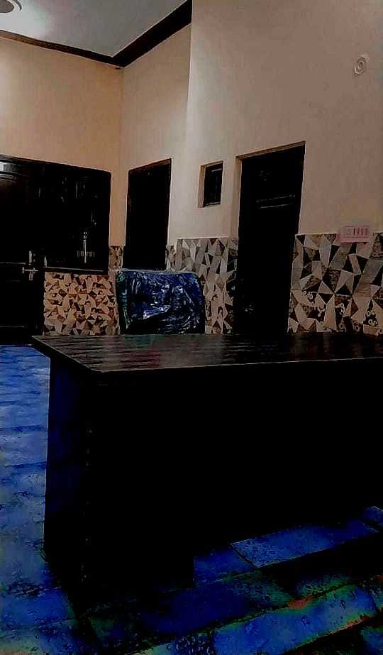 SPOT ON 92610 Golden Palace, Bulandshahar 5