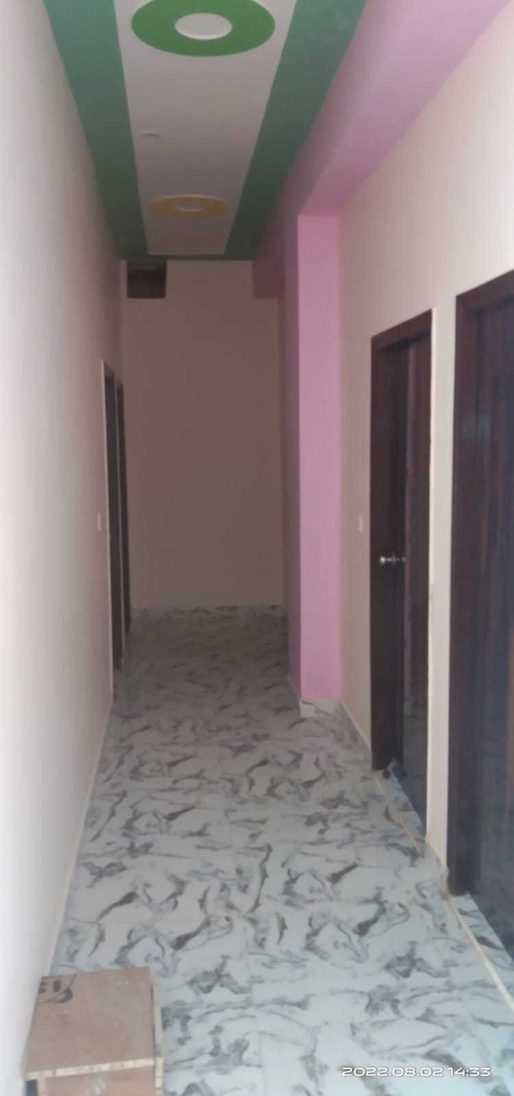 OYO 92798 Mide Highway Hotel & Restaurant, Bulandshahar 3