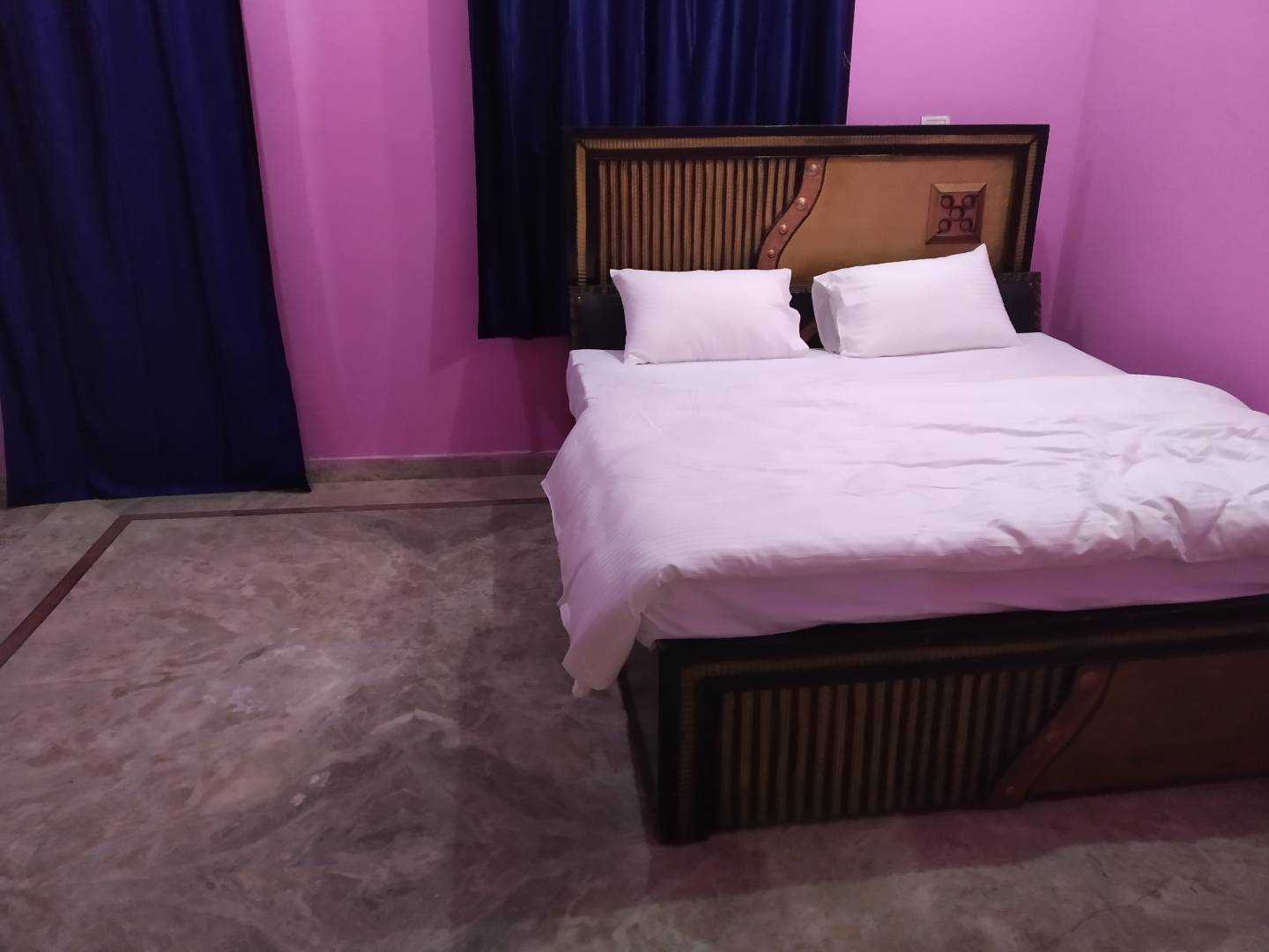 OYO 92798 Mide Highway Hotel & Restaurant, Bulandshahar 5