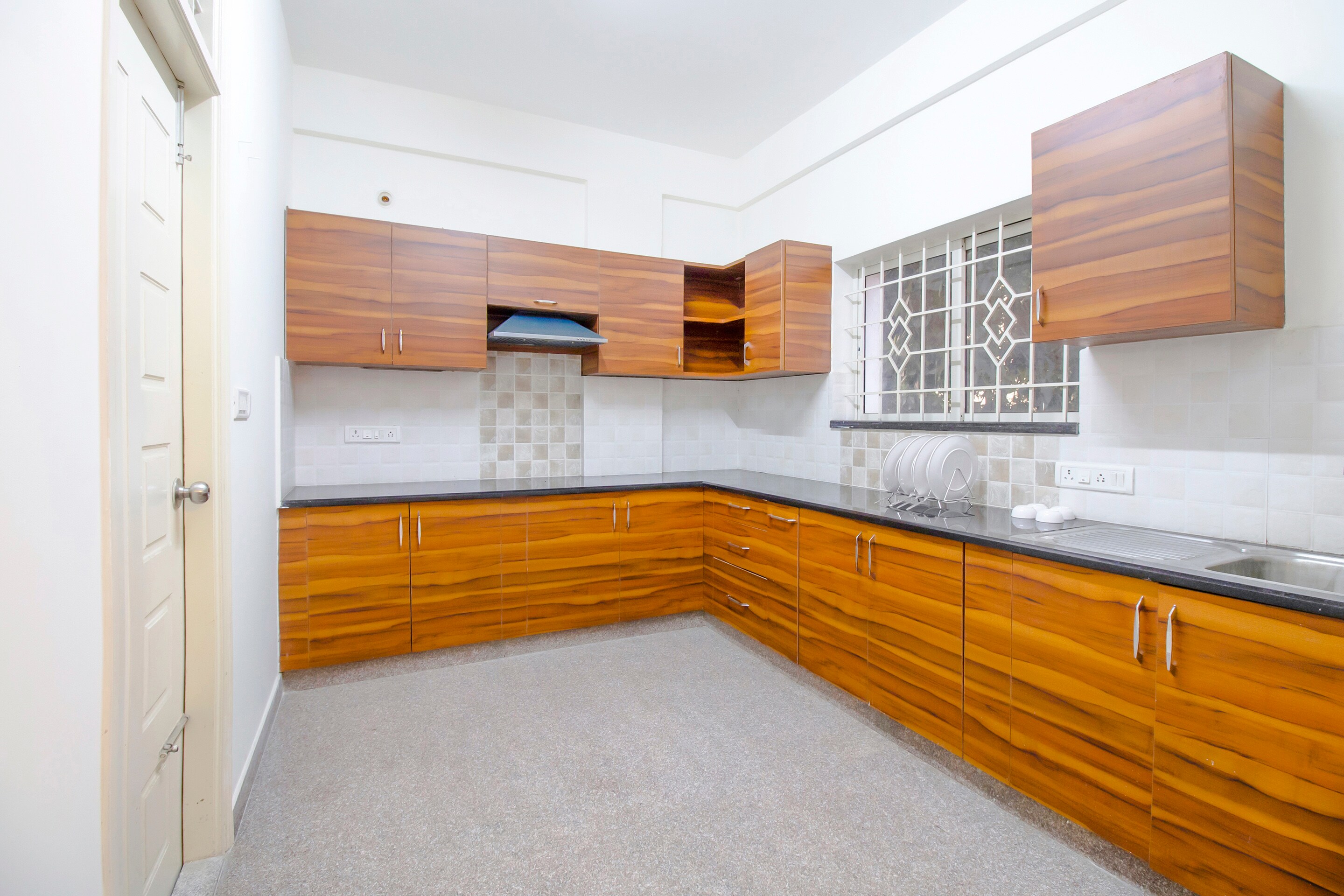 Collection O BLR2460 Sln Suites, Bangalore 3