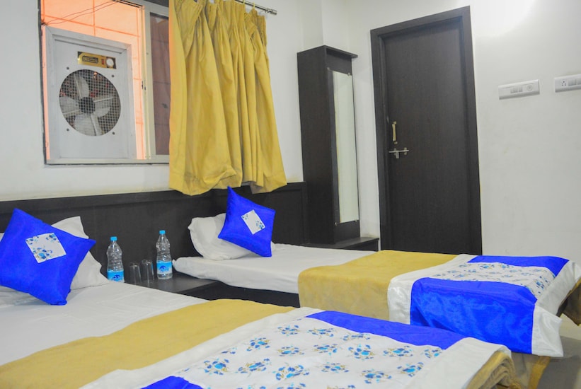 Hotel Uday Palace1, Indore 4